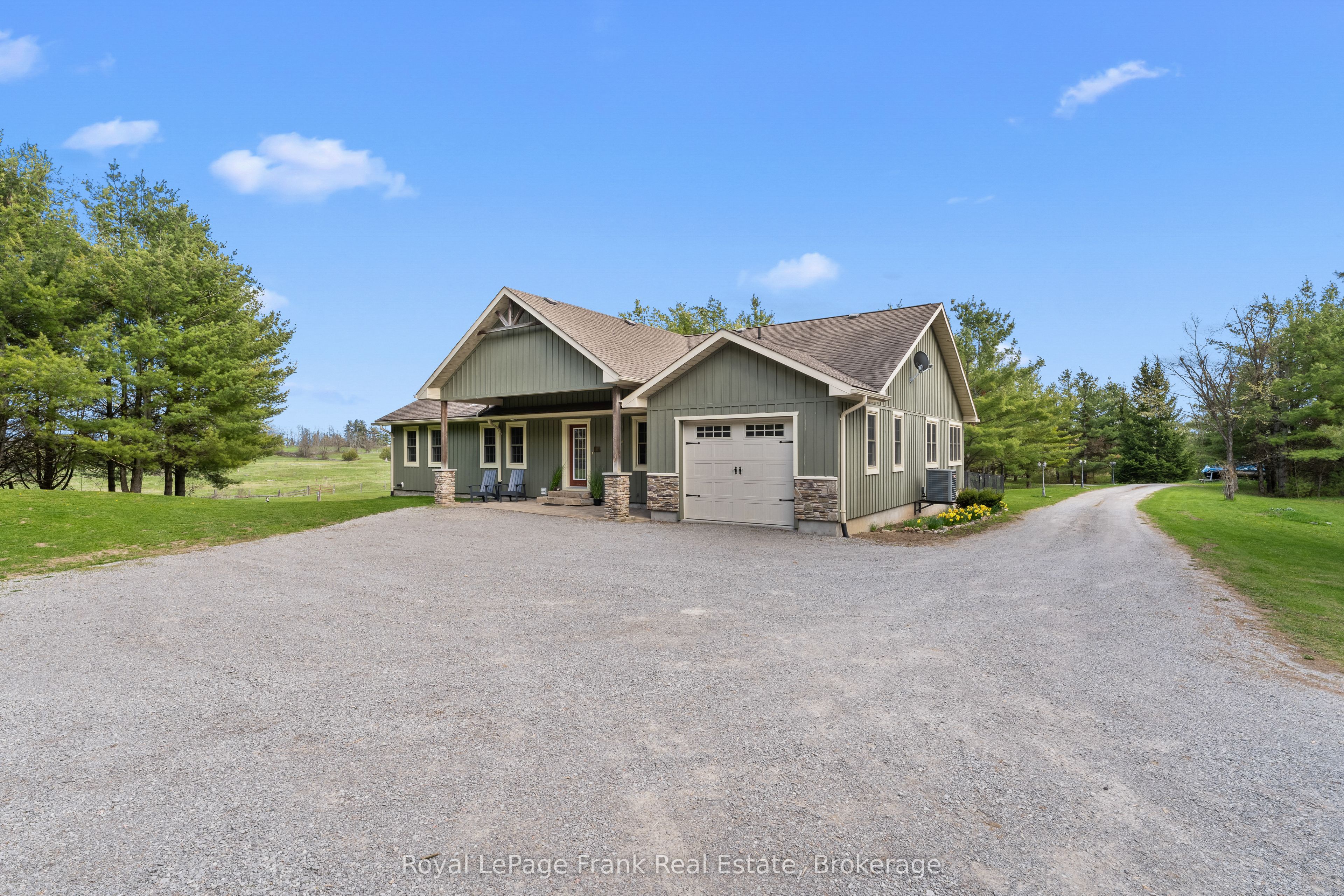 382 Lakehurst Circle Road, Trent Lakes, ON K0L 1J0 photo 2
