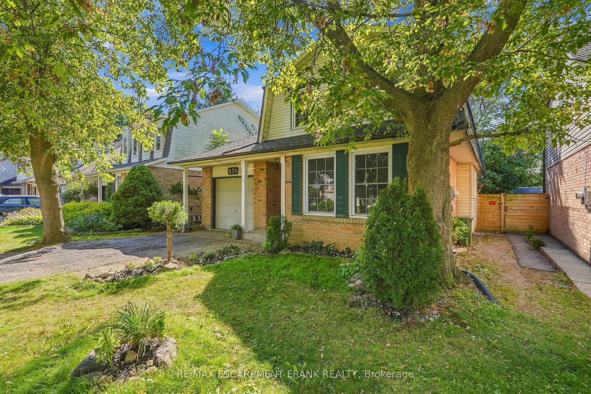 471 KNIGHTSBRIDGE Crescent, Hamilton, ON L9G 3S4 photo 3