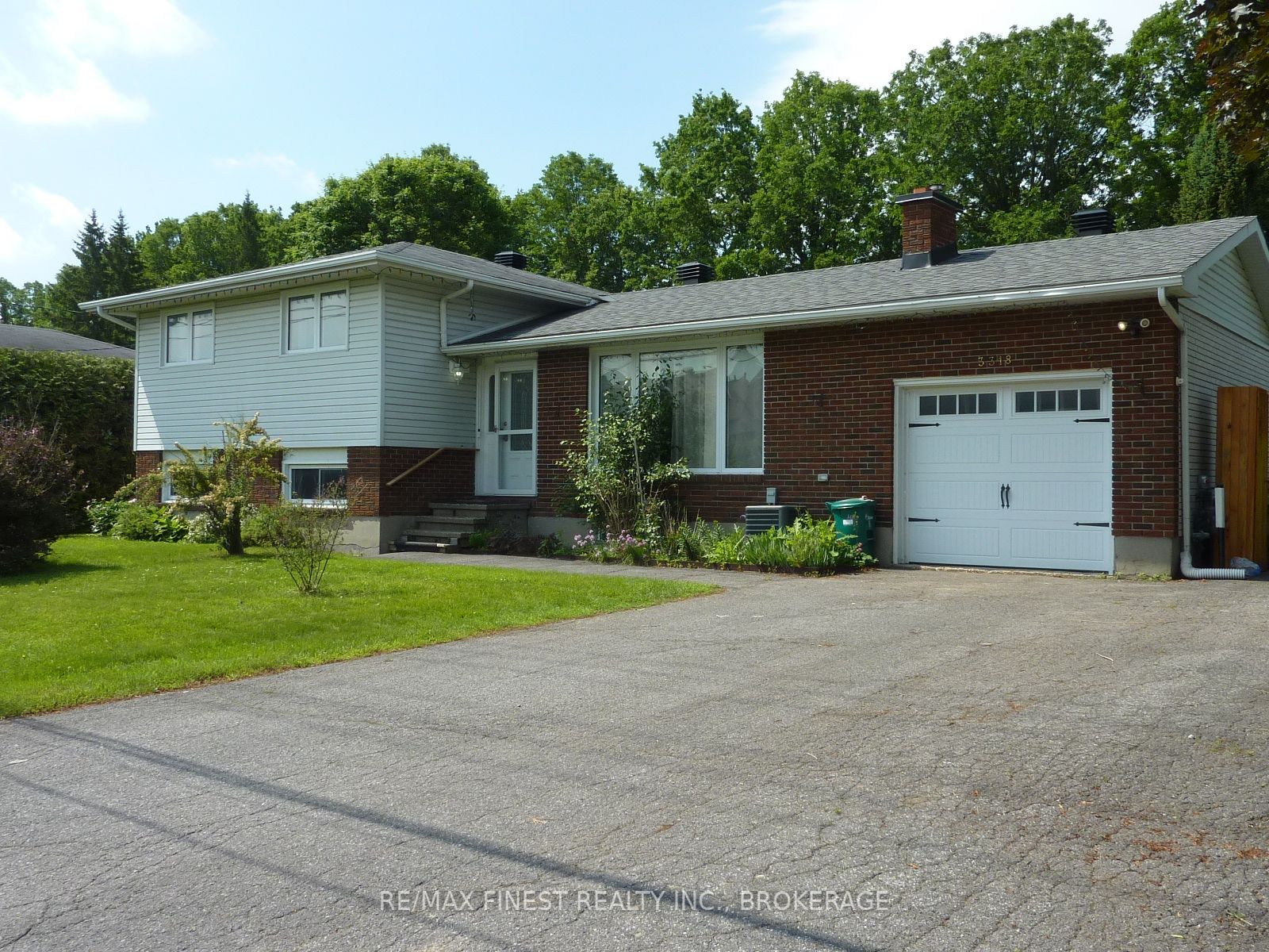 3318 Shea Road, Stittsville - Munster - Richmond, ON K0A 2Z0 photo 2