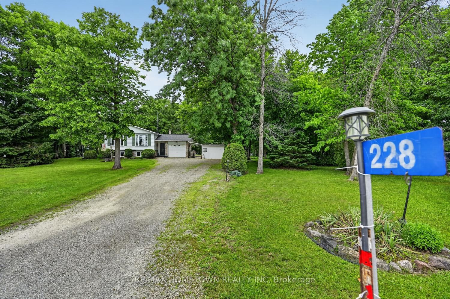 228 8th Line Road, Athens, ON K0E 1B0 photo 3