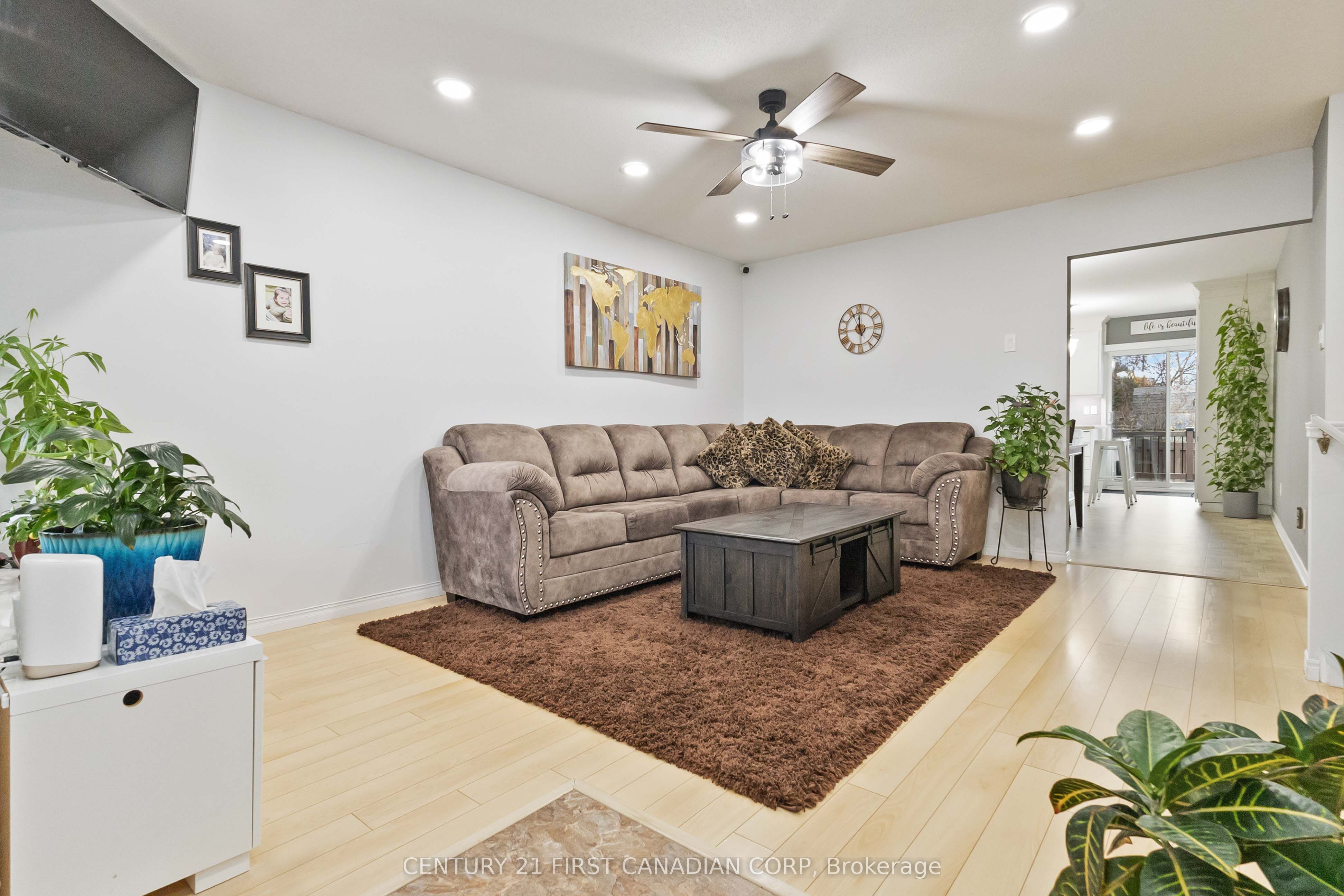 7 Juniper Crescent, Strathroy-Caradoc, ON N7G 4C1 photo 4