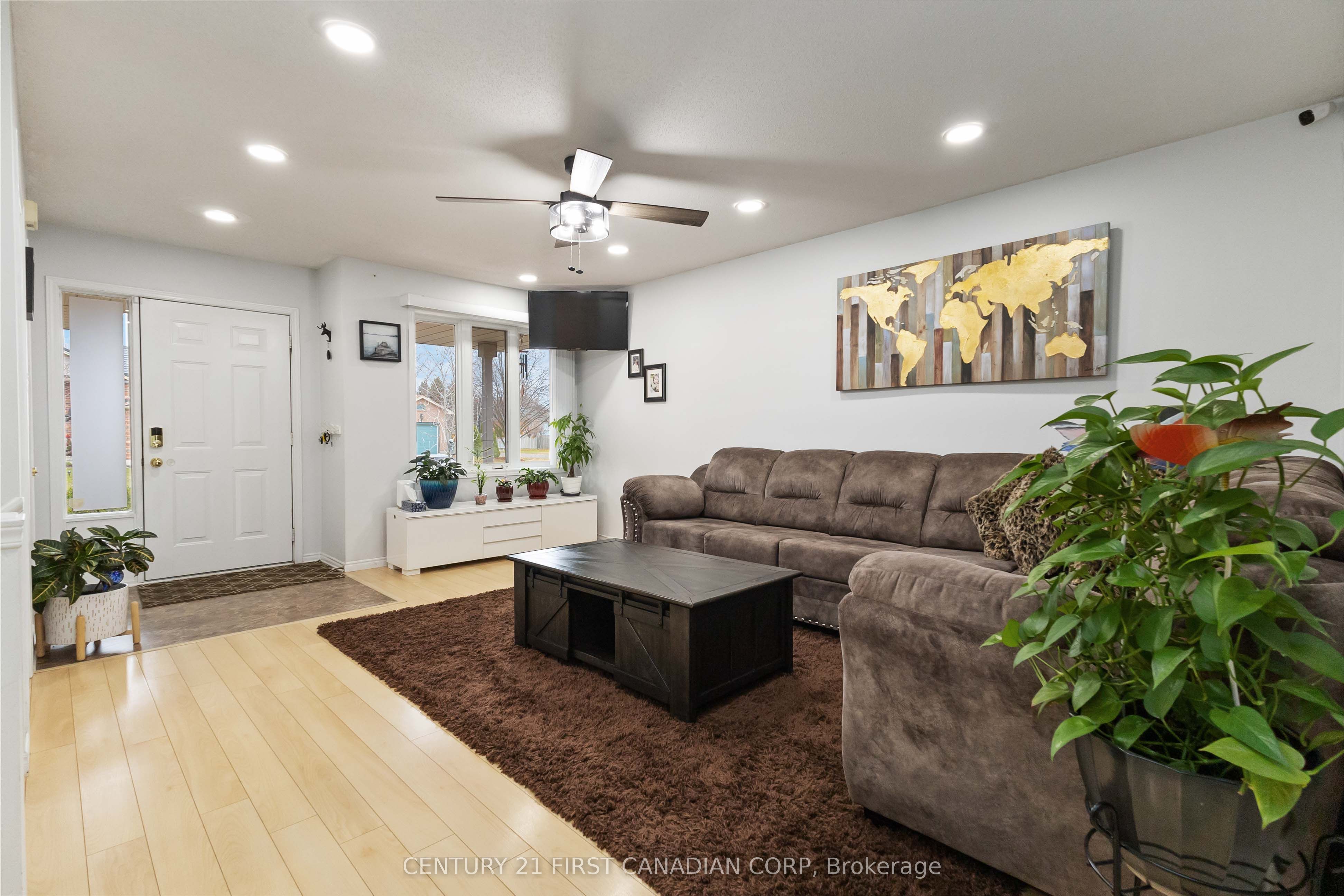 7 Juniper Crescent, Strathroy-Caradoc, ON N7G 4C1 photo 5