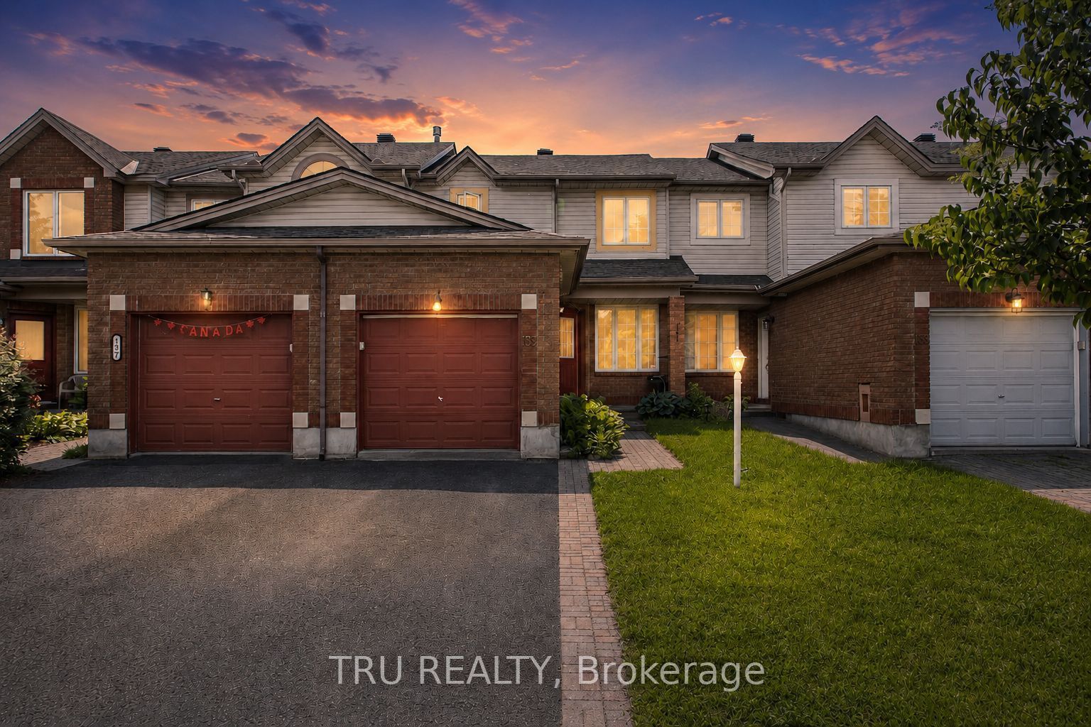 135 Margrave Avenue, Hunt Club - South Keys and Area, ON K1T 3X8 photo 2