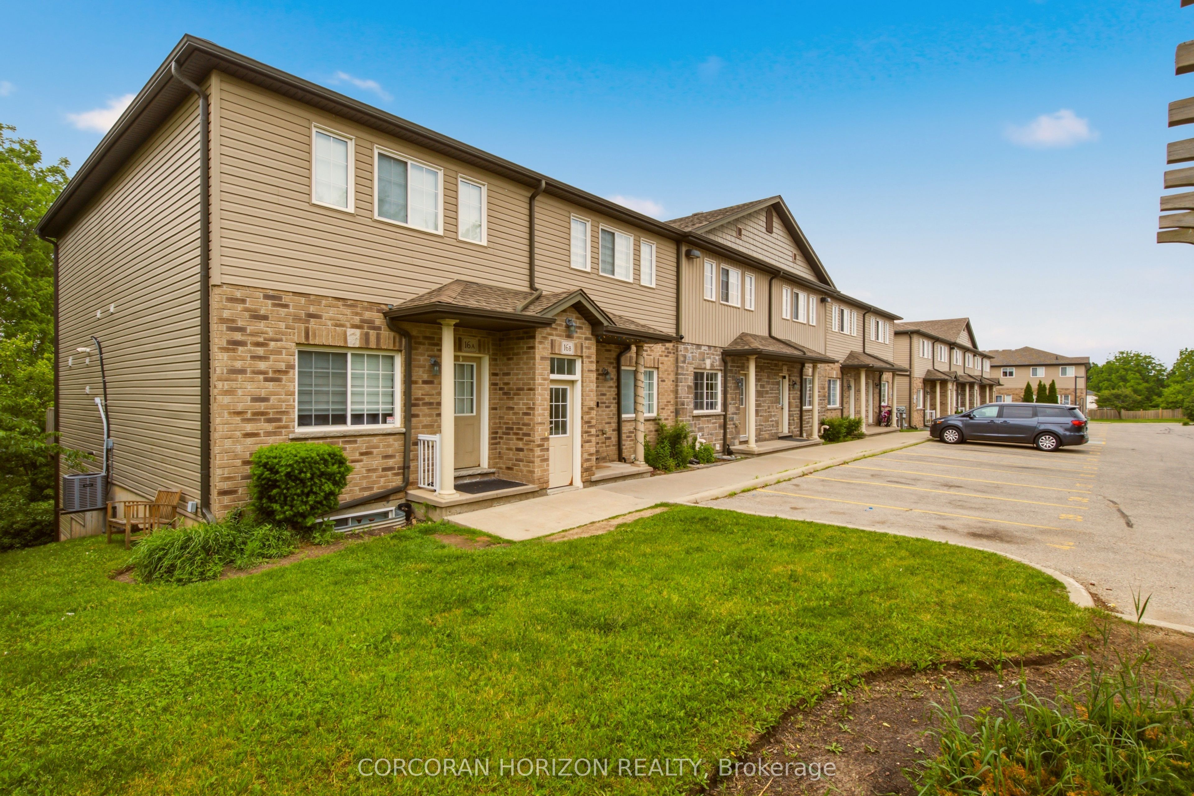 1180 Countrystone Drive 14, Kitchener, ON N2N 0B9 photo 2