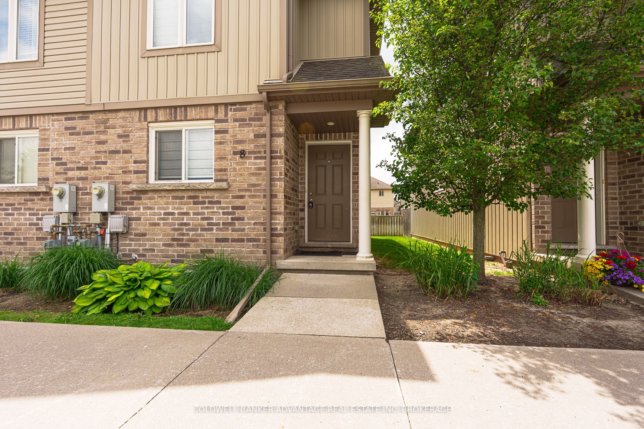 6117 Kelsey Crescent 8, Niagara Falls, ON L2H 0B2 photo 3