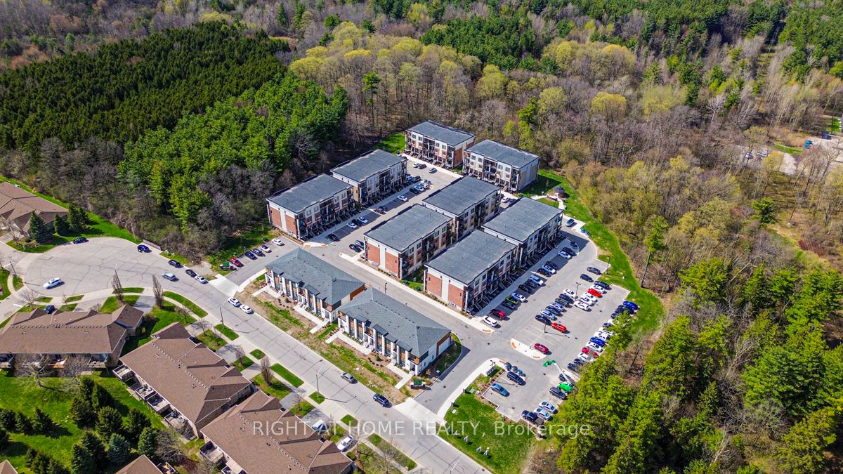 25 ISHERWOOD  Avenue B/26, Cambridge, ON N1R 0E2 photo 3