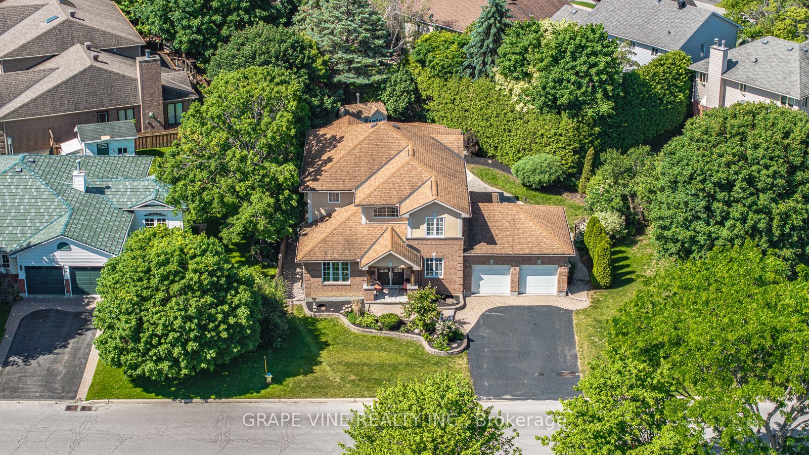 4 Carbery Drive, Stittsville - Munster - Richmond, ON K2S 1E3 photo 2