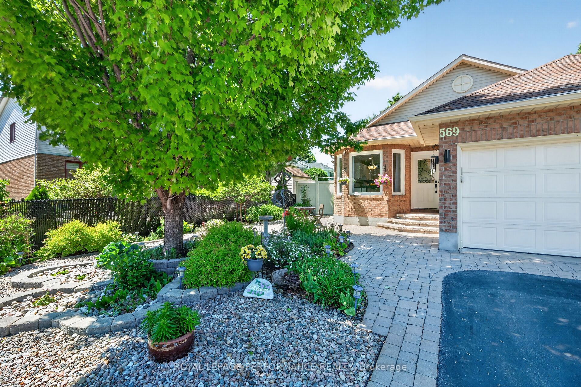 569 Princess Louise Drive, Orleans - Cumberland and Area, ON K4A 1Z1 photo 2