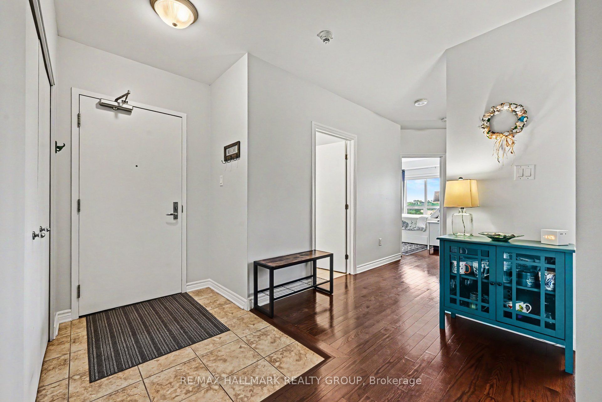 70 Landry Street 1001, Vanier and Kingsview Park, ON K1L 0A8 photo 3