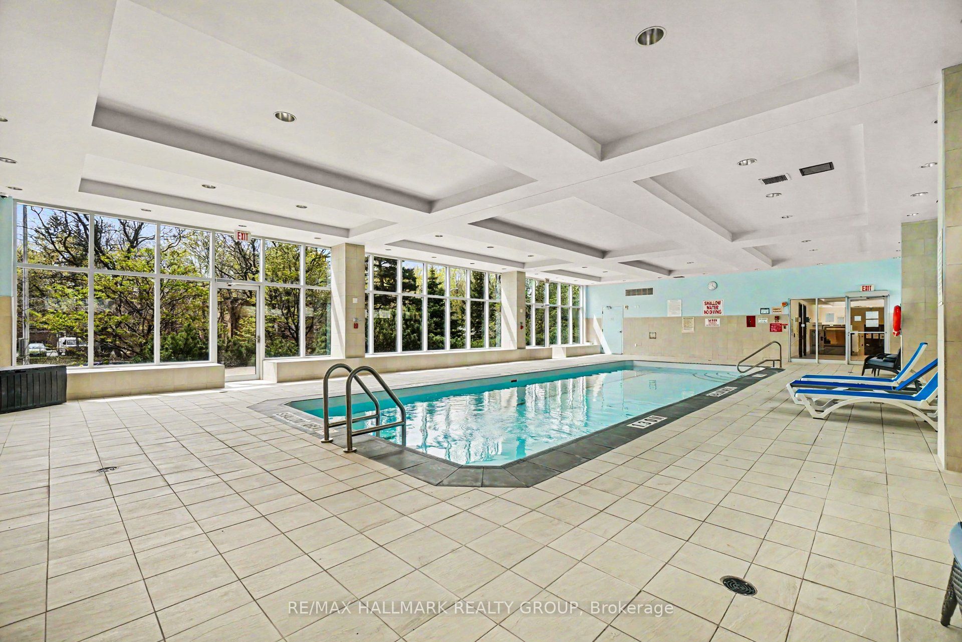 70 Landry Street 1001, Vanier and Kingsview Park, ON K1L 0A8 photo 4