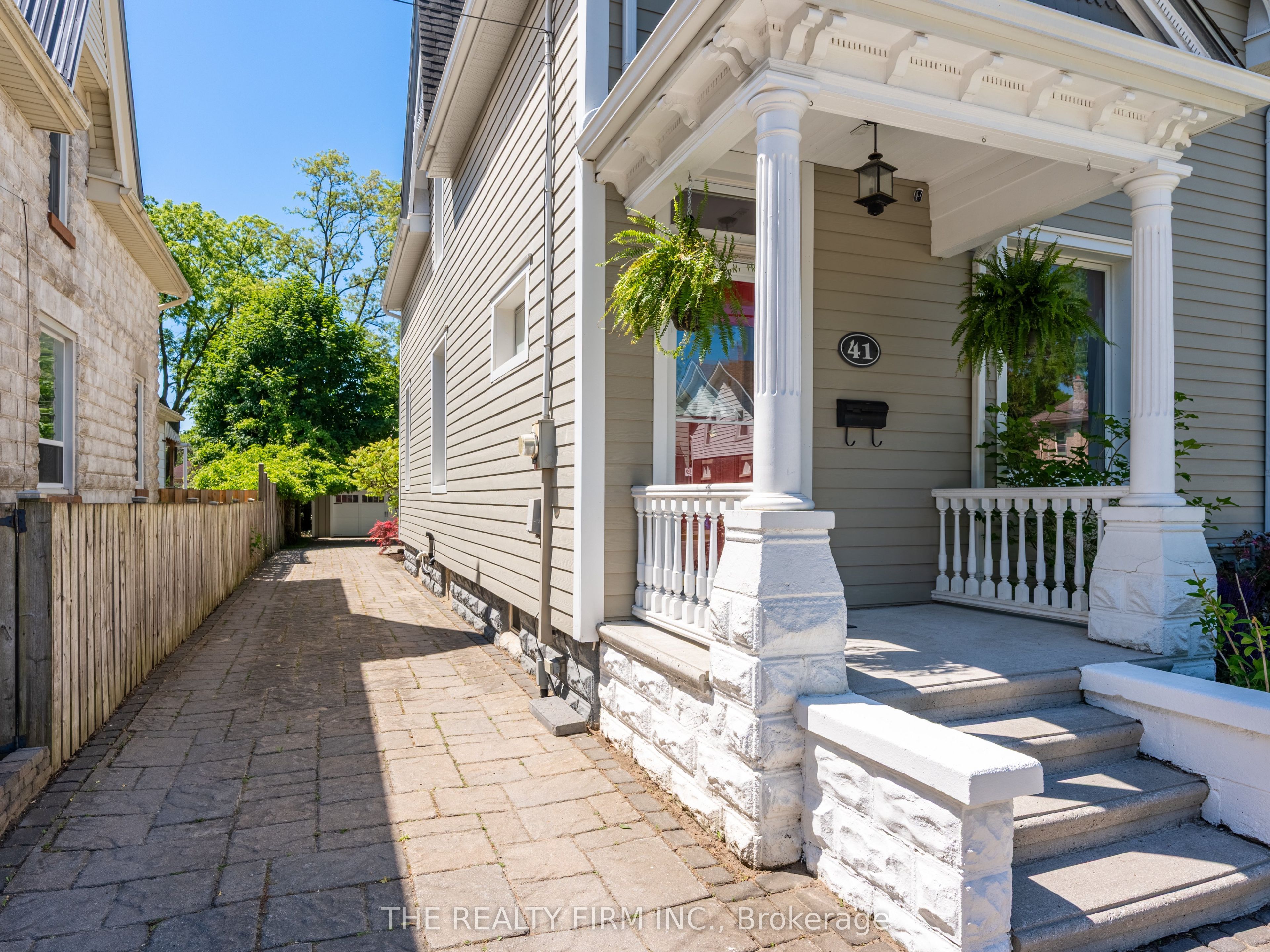 41 Askin Street, London South, ON N6C 1E5 photo 3