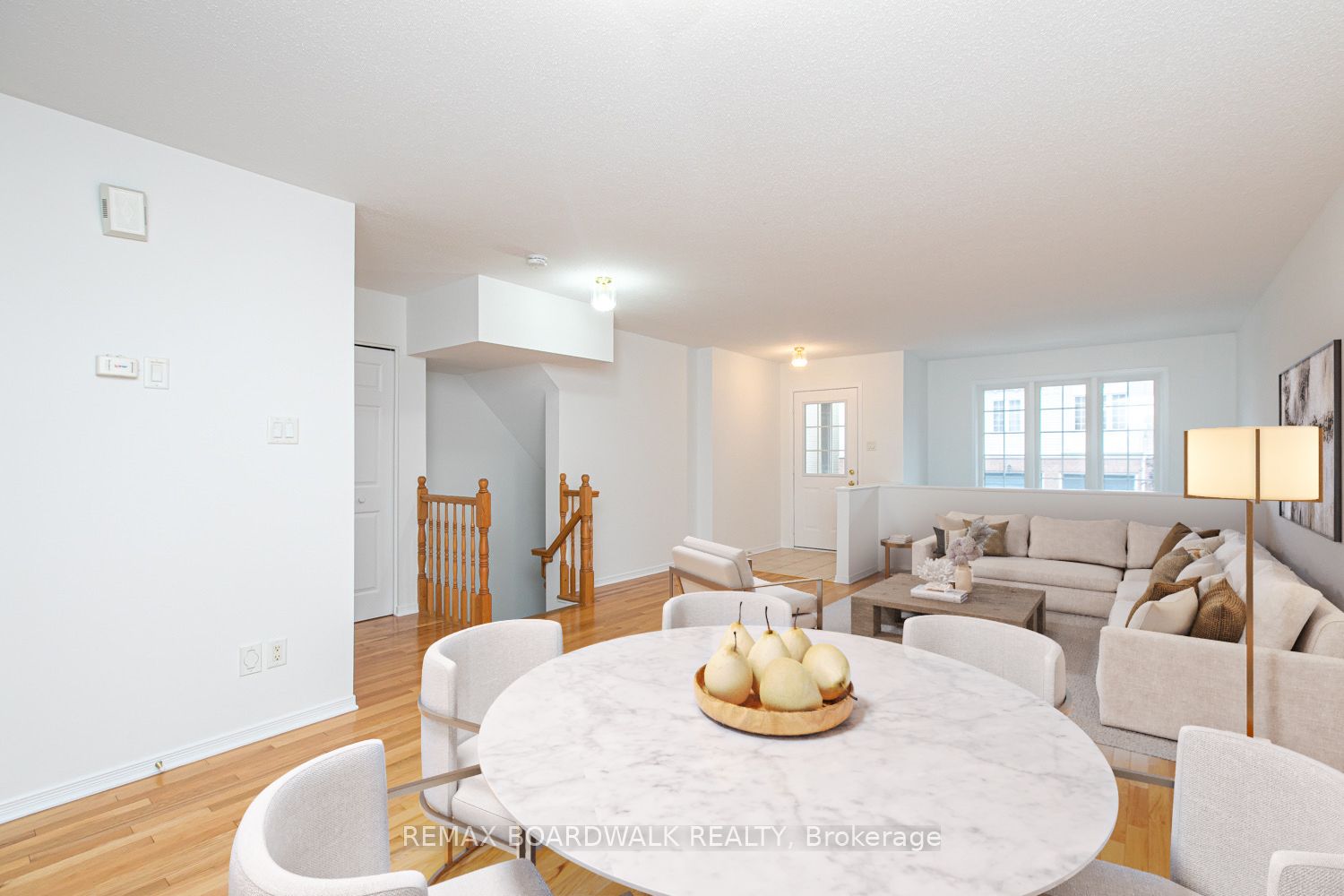 250 Gershwin Private, Bells Corners and South to Fallowfield, ON K2H 1G5 photo 4
