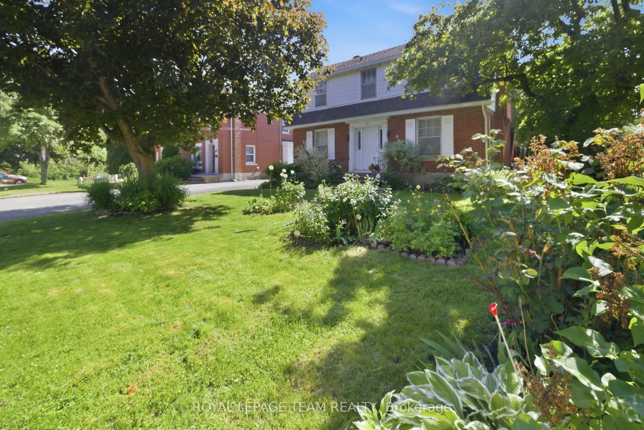 416 Tweedsmuir Avenue, Westboro - Hampton Park, ON K1Z 5N5 photo 3
