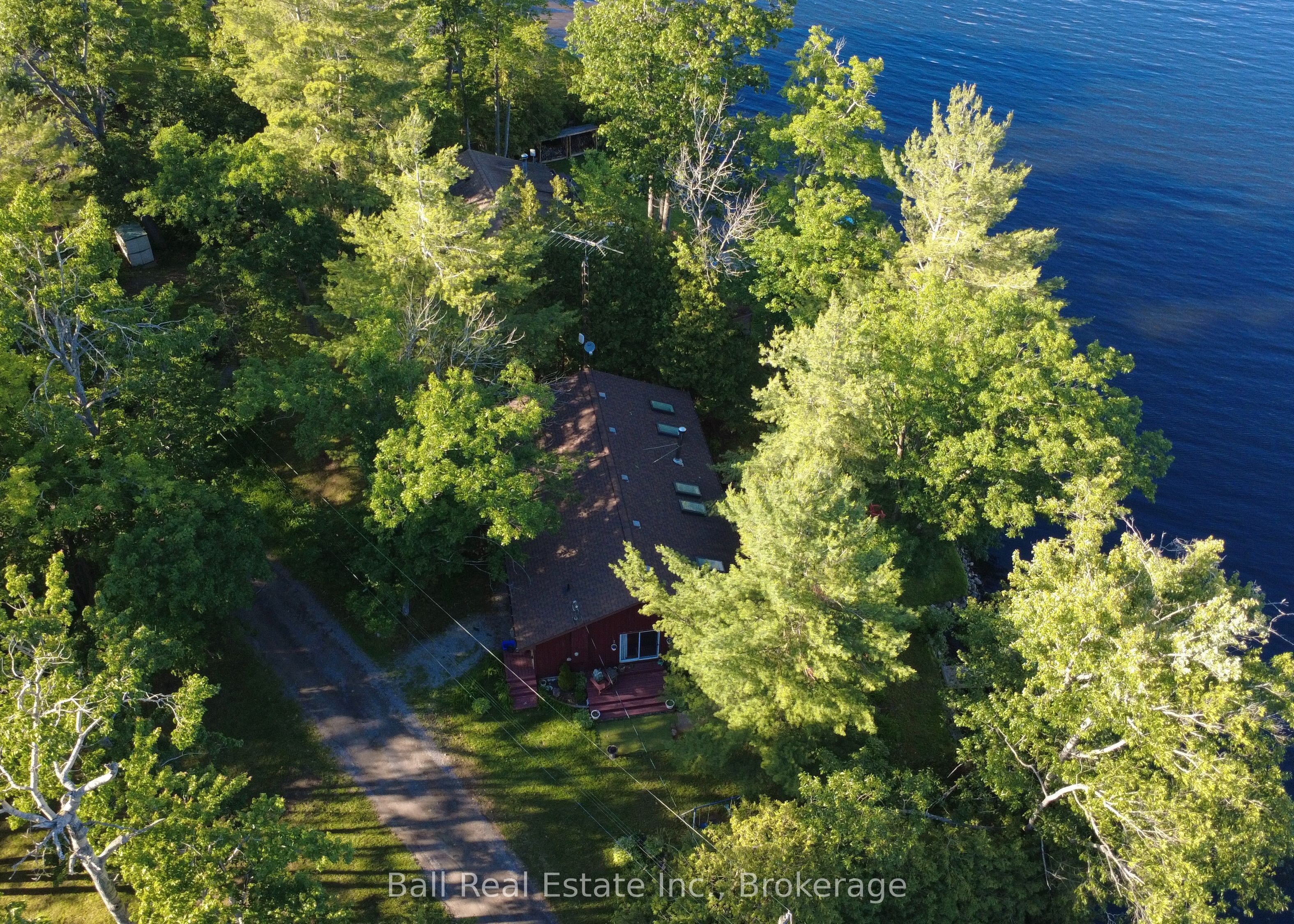 1855 South Bayshore Road E, Douro-Dummer, ON K0L 2H0 photo 4