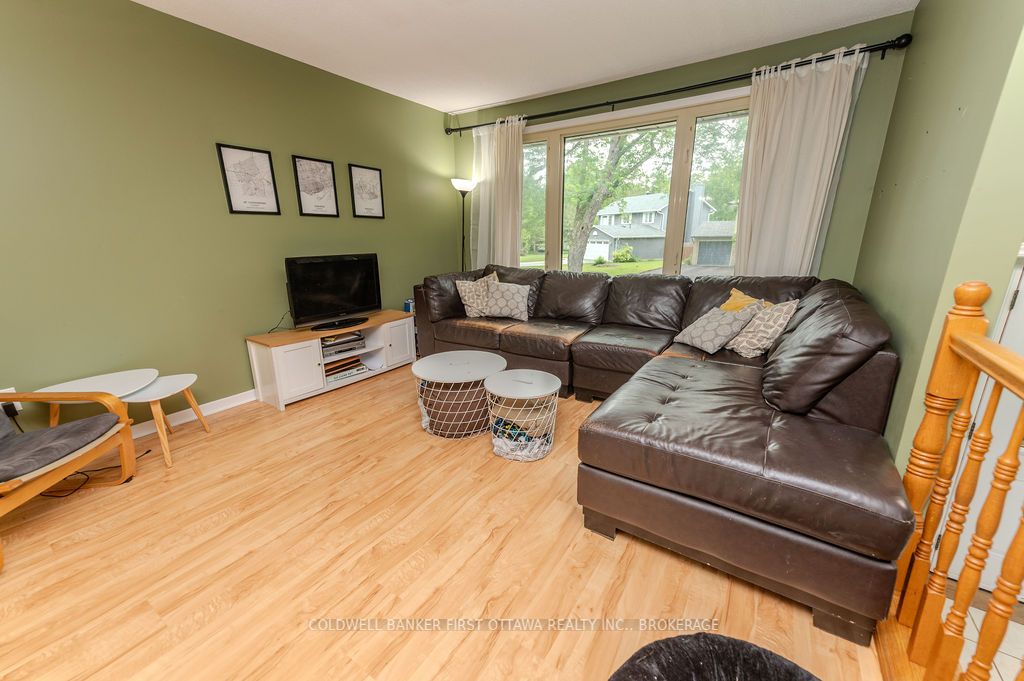 912 Safari Drive, Kingston, ON K7M 6X5 photo 5