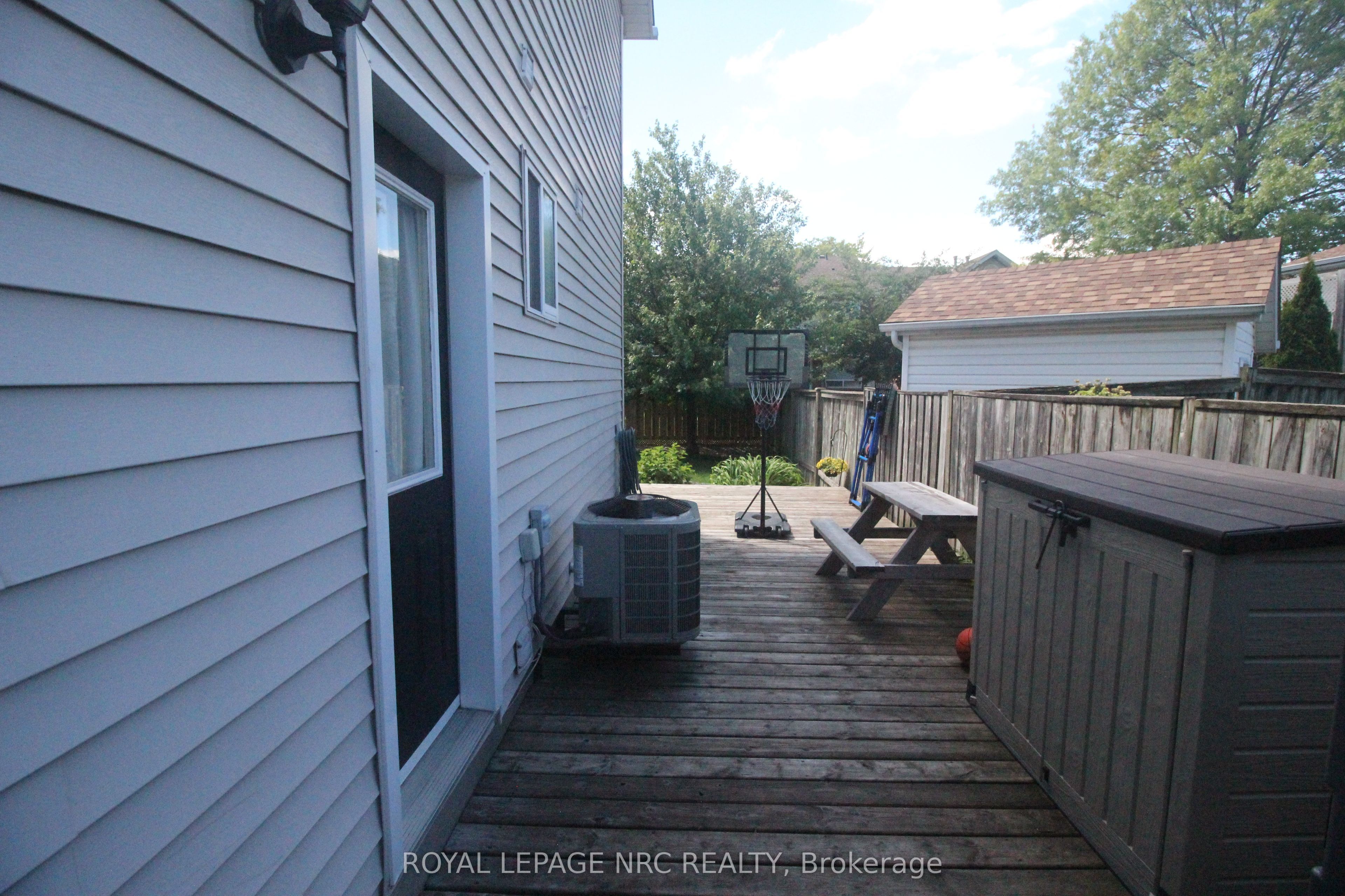 4980 Windgate Street, Niagara Falls, ON L2H 2Z7 photo 3