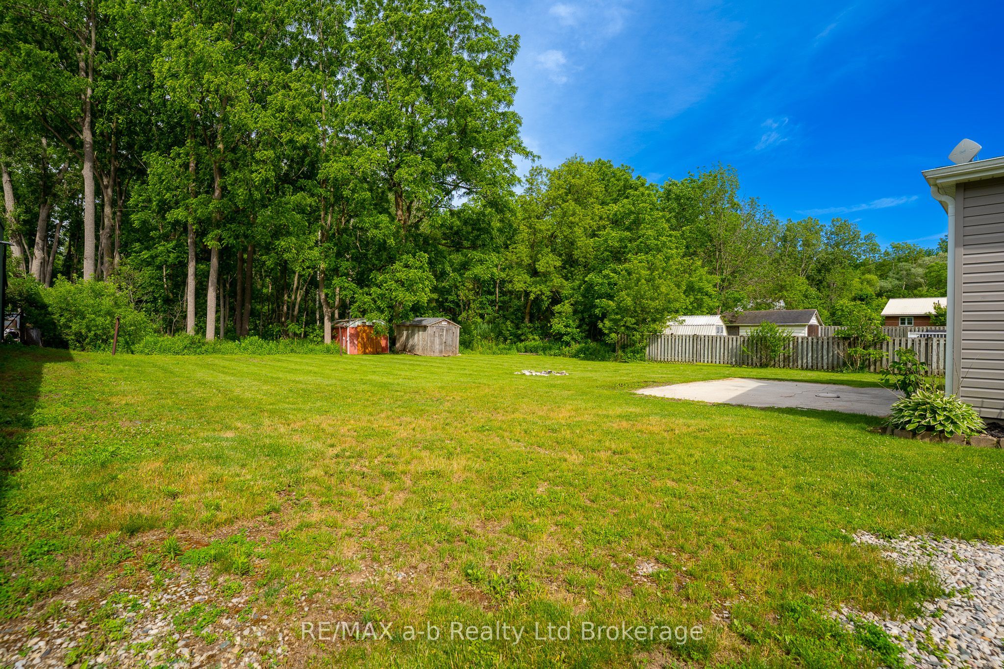 14 Old Vienna Road, Tillsonburg, ON N4G 3C4 photo 5
