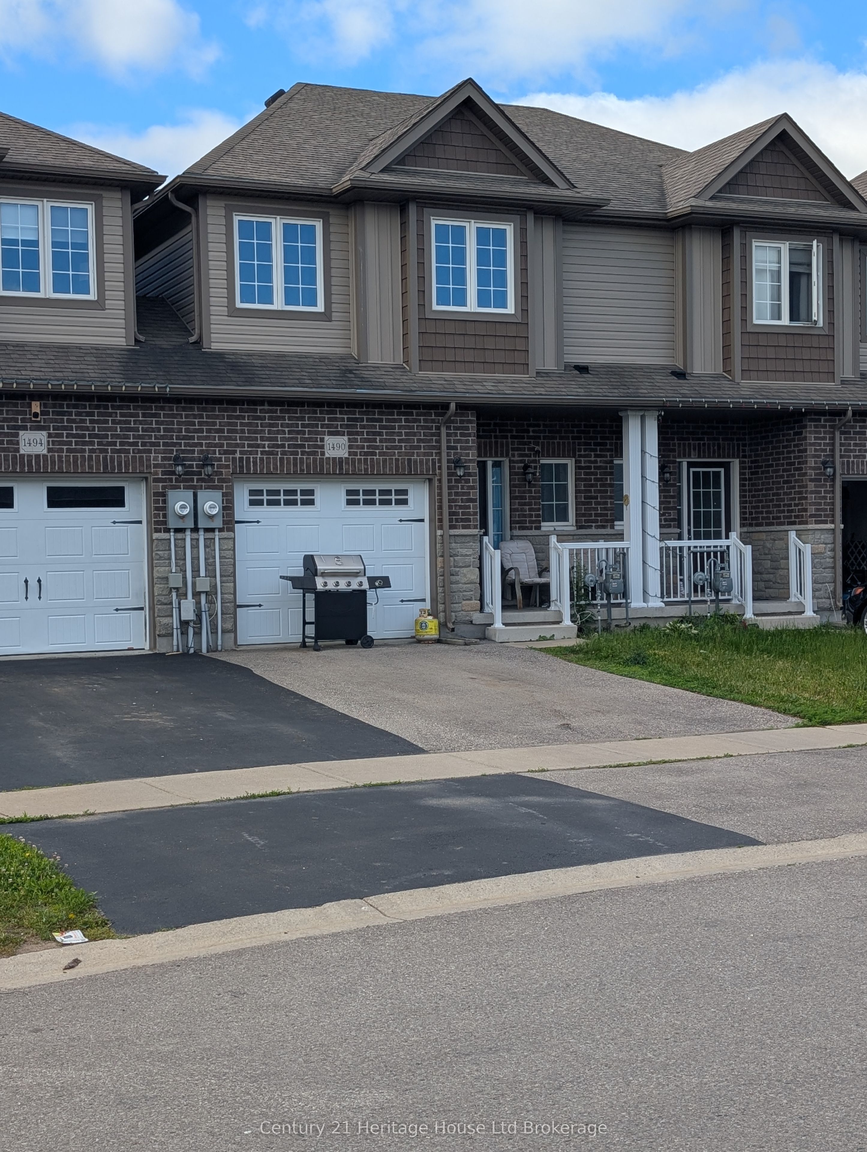 1490 Caen Avenue, Woodstock, ON N4T 0J7