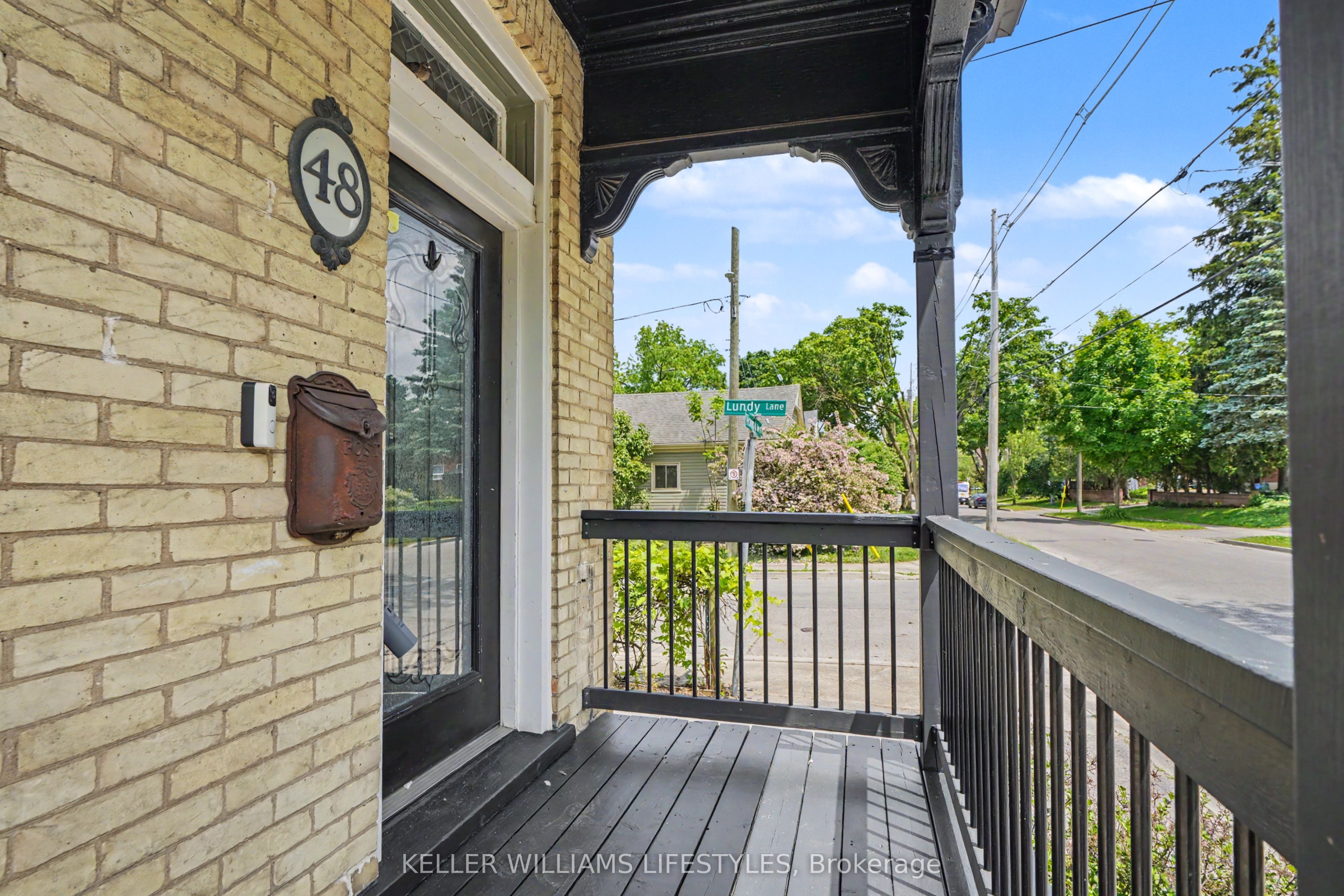 48 Tecumseh Avenue E, London South, ON N6C 1R7 photo 3