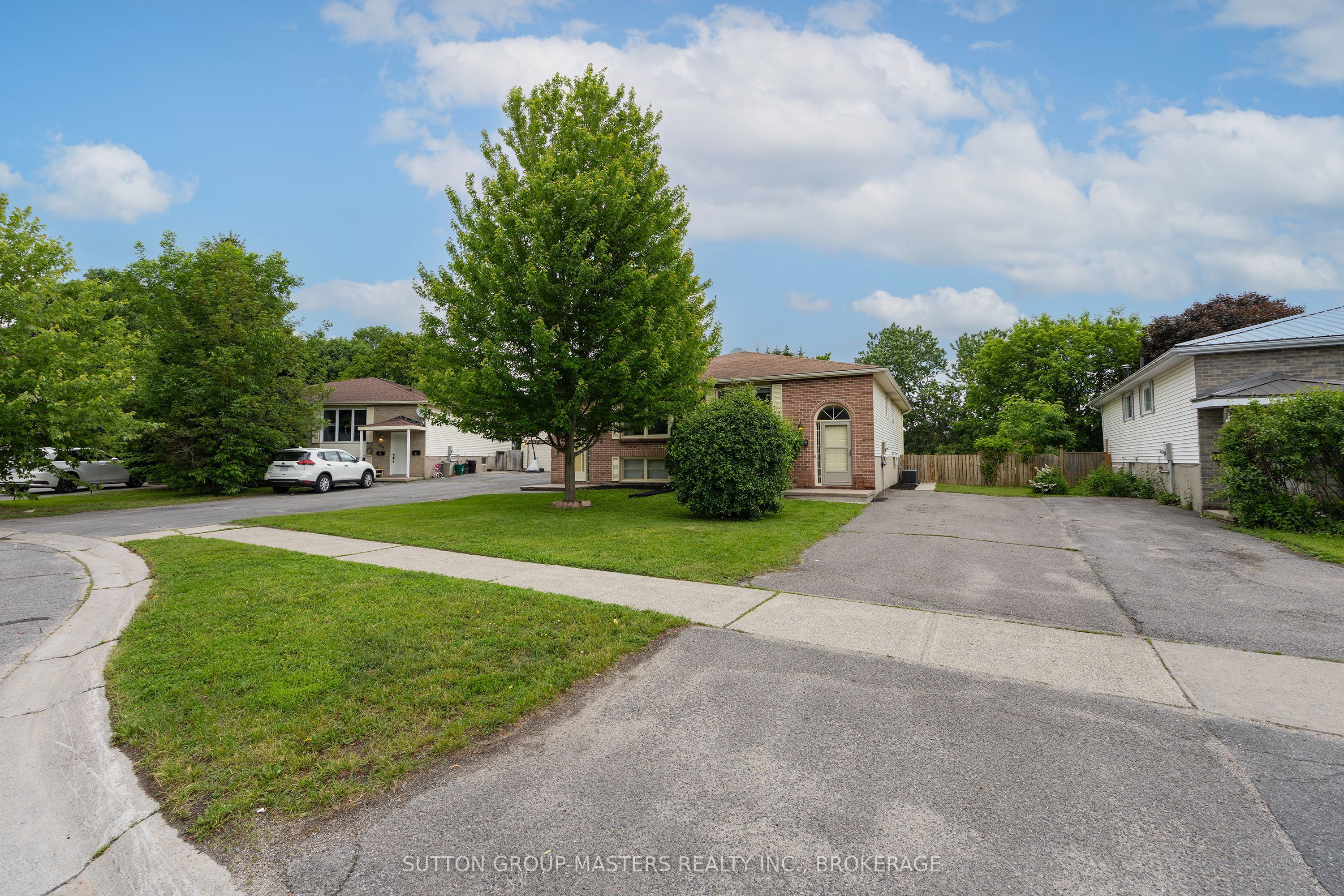 280 Owens Crescent, Kingston, ON K7M 8H6 photo 3