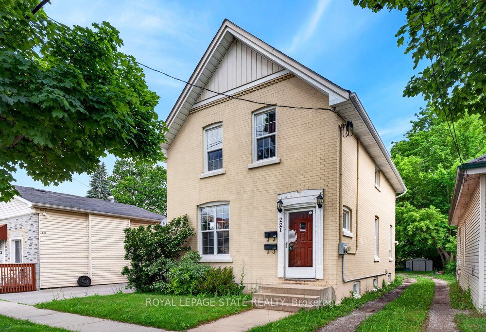 221 Grand River Avenue, Brantford, ON N3T 4Y3 photo 2
