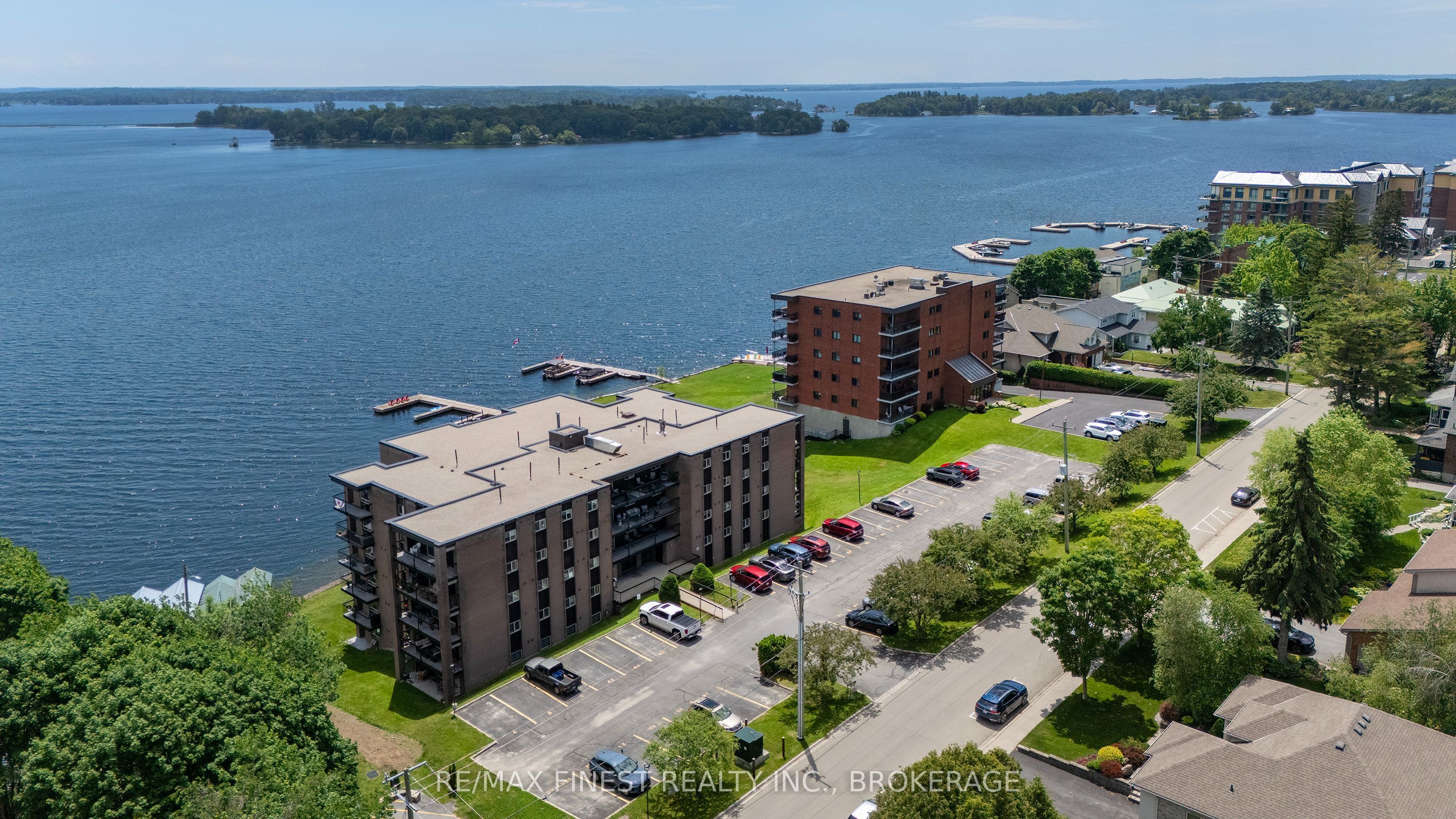 610 William Street S 101, Gananoque, ON K7G 3A4 photo 3