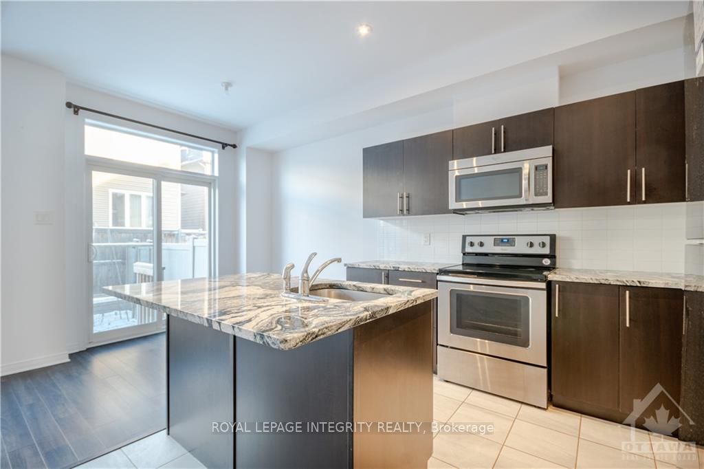 190 Camden Private, Barrhaven, ON K2J 6J1 photo 5