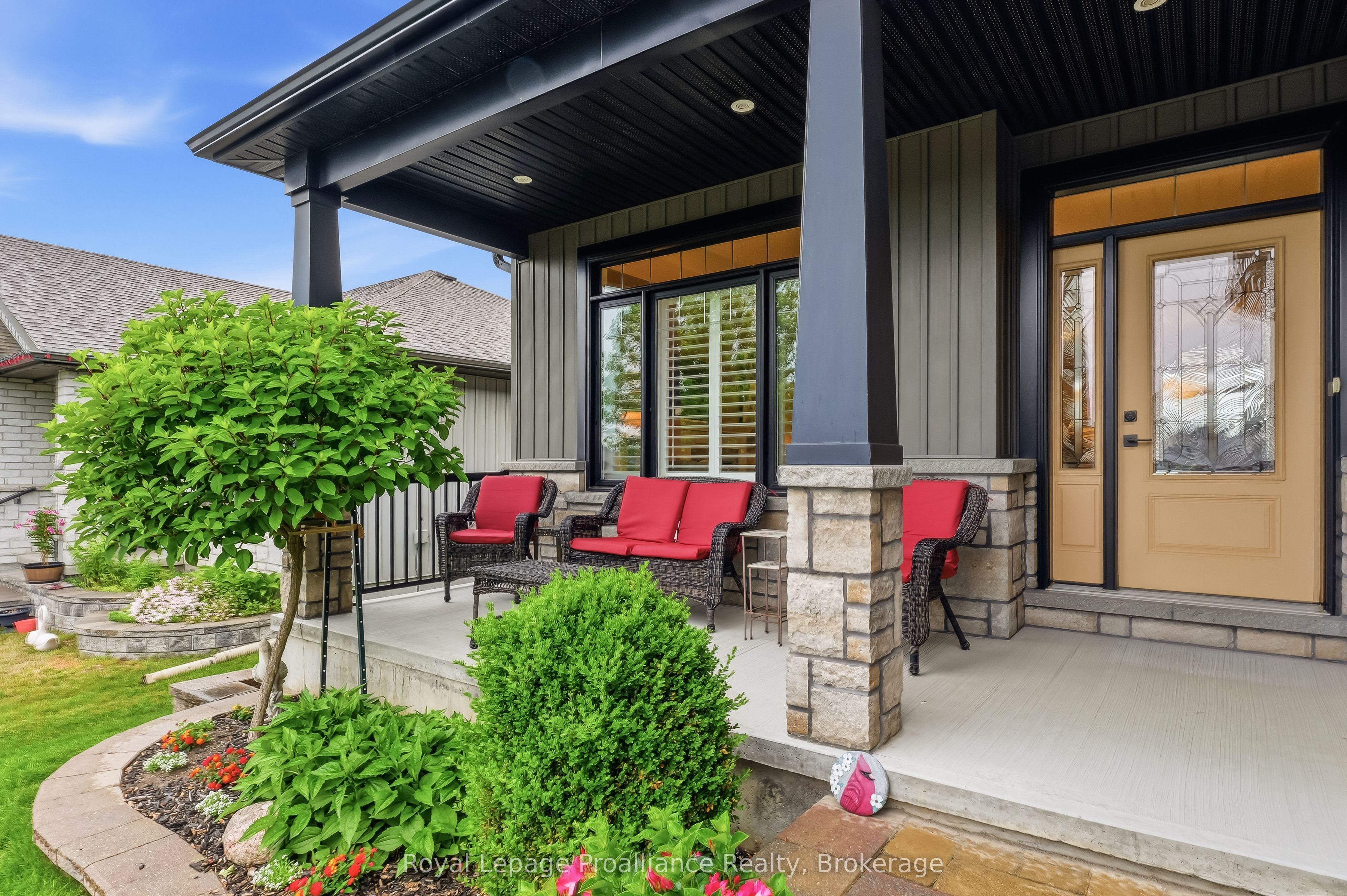 44 Ambrosia Terrace, Quinte West, ON K8V 0G6 photo 5