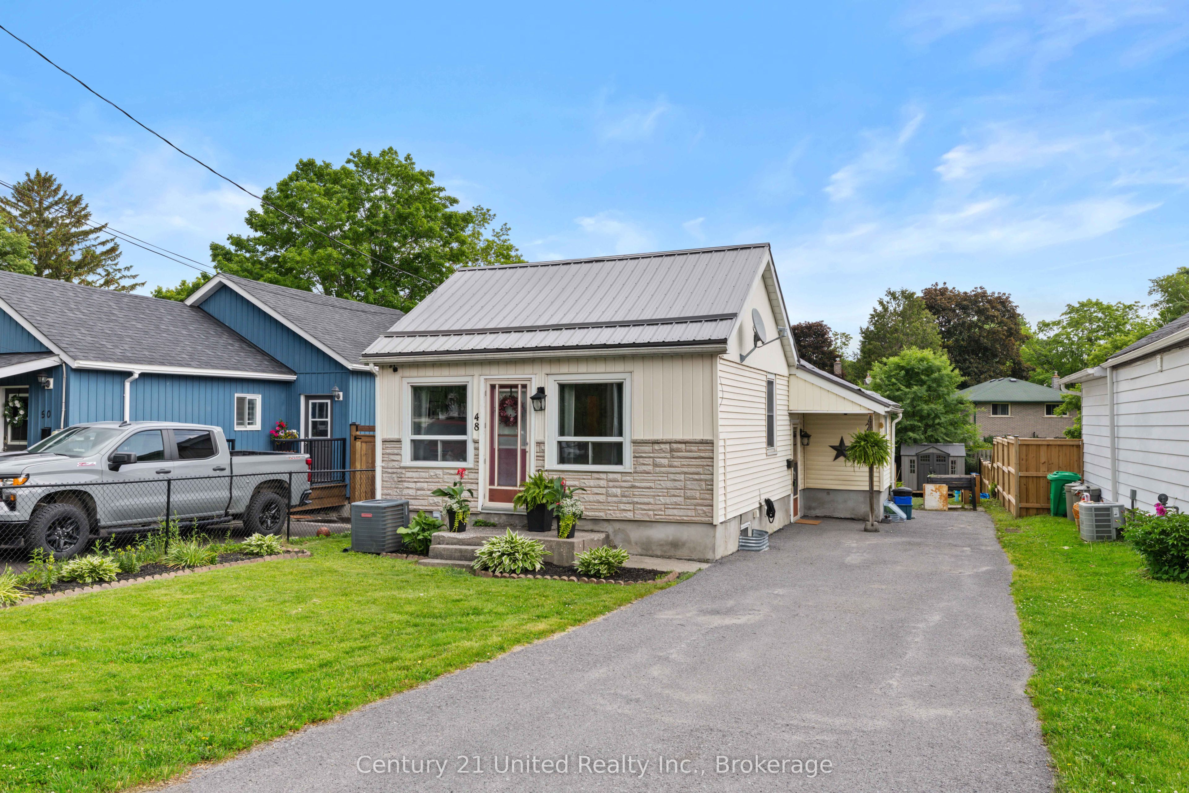 48 Leahys Lane, Peterborough, ON K9H 2H1