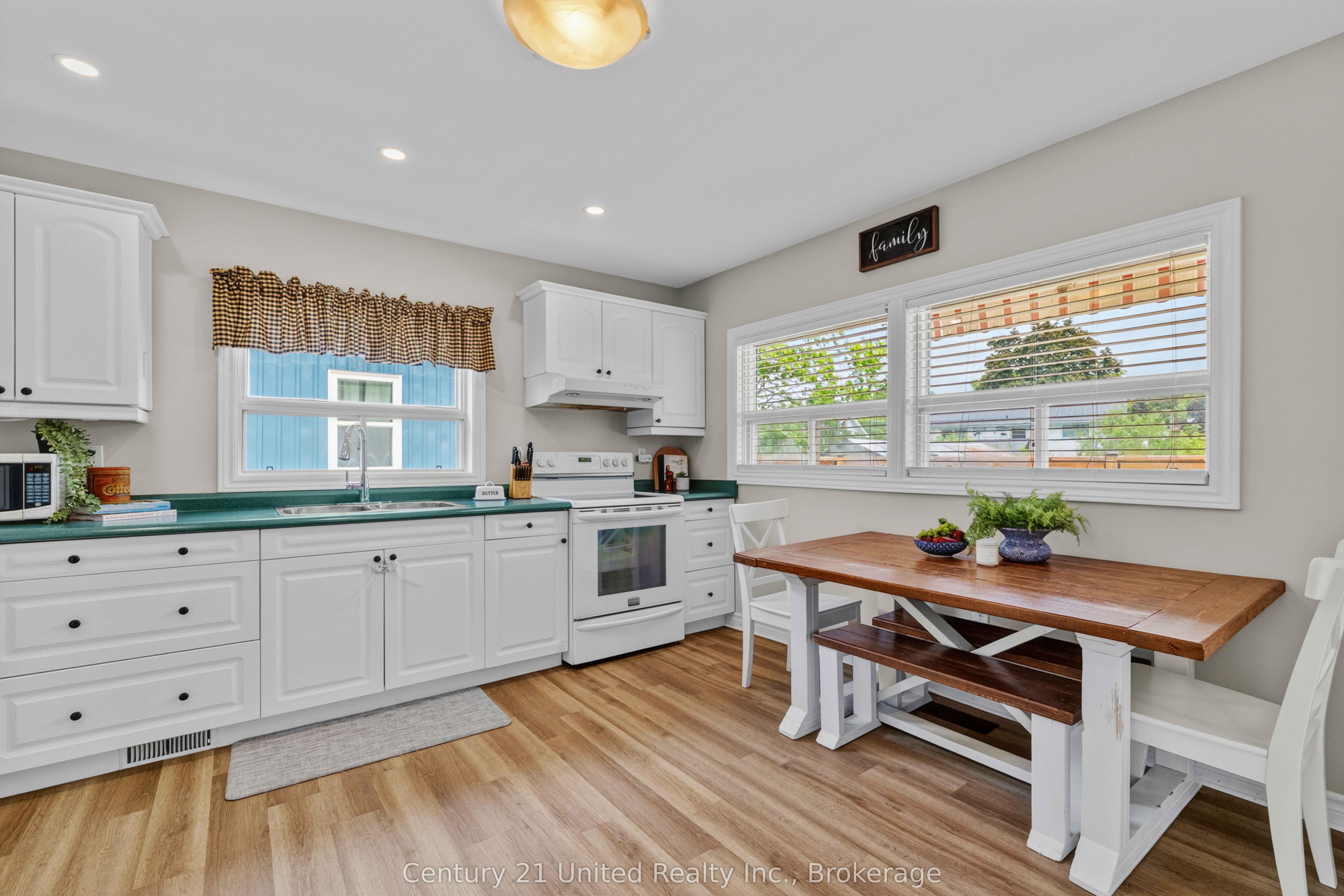 48 Leahys Lane, Peterborough, ON K9H 2H1 photo 5