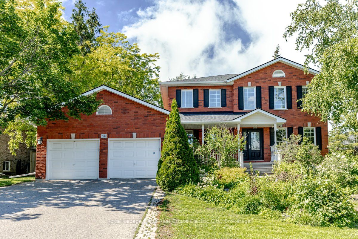 1308 Monaghan Road, Peterborough, ON K9J 5M1