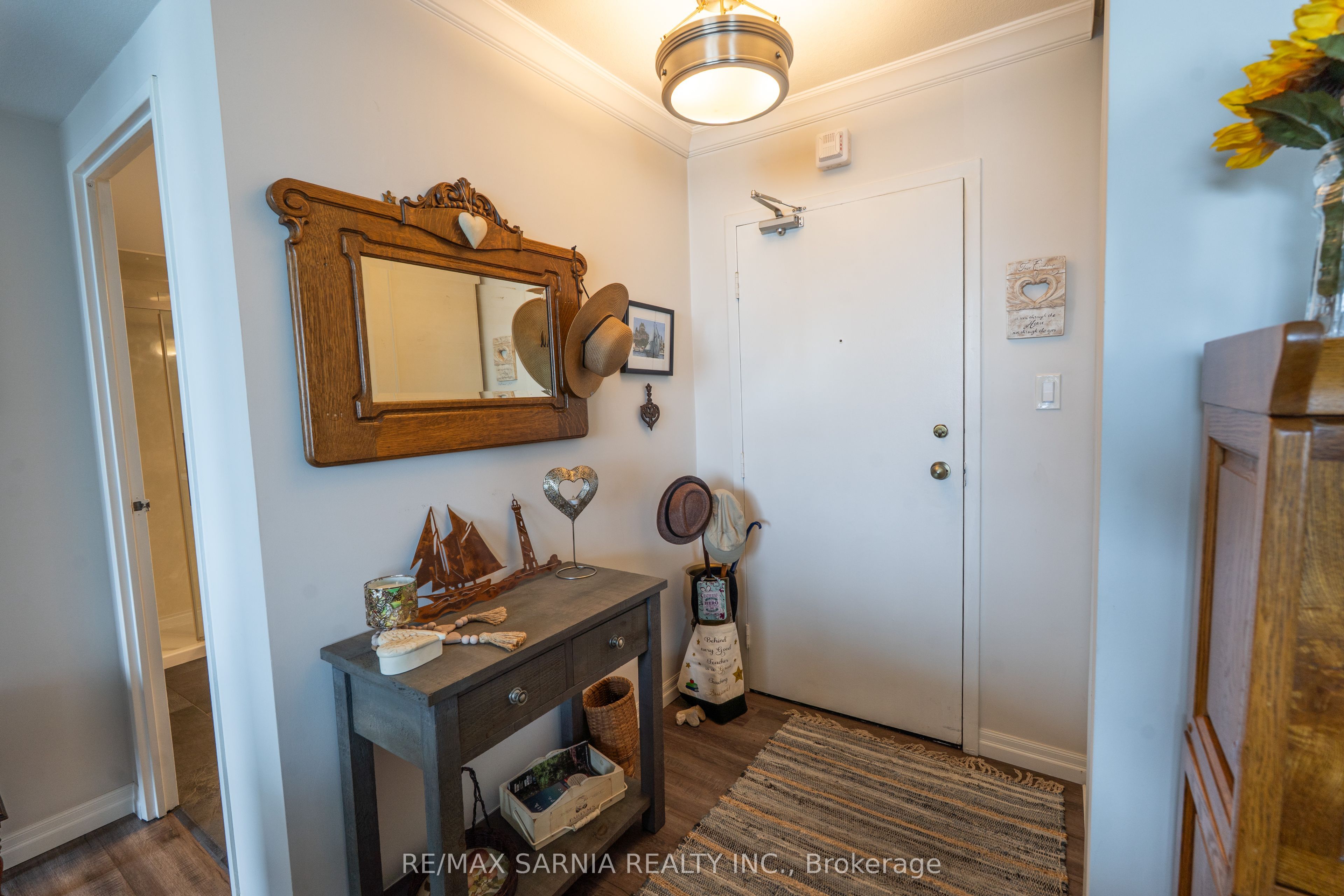 155 Front Street N 1204, Sarnia, ON N7T 7V5 photo 5