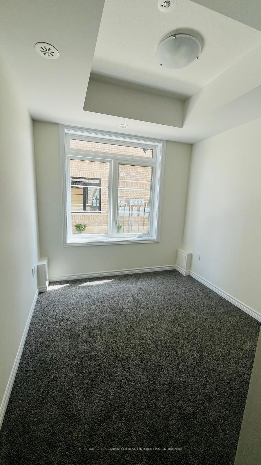 24 Lomond Lane, Kitchener, ON N2R 1R7 photo 4
