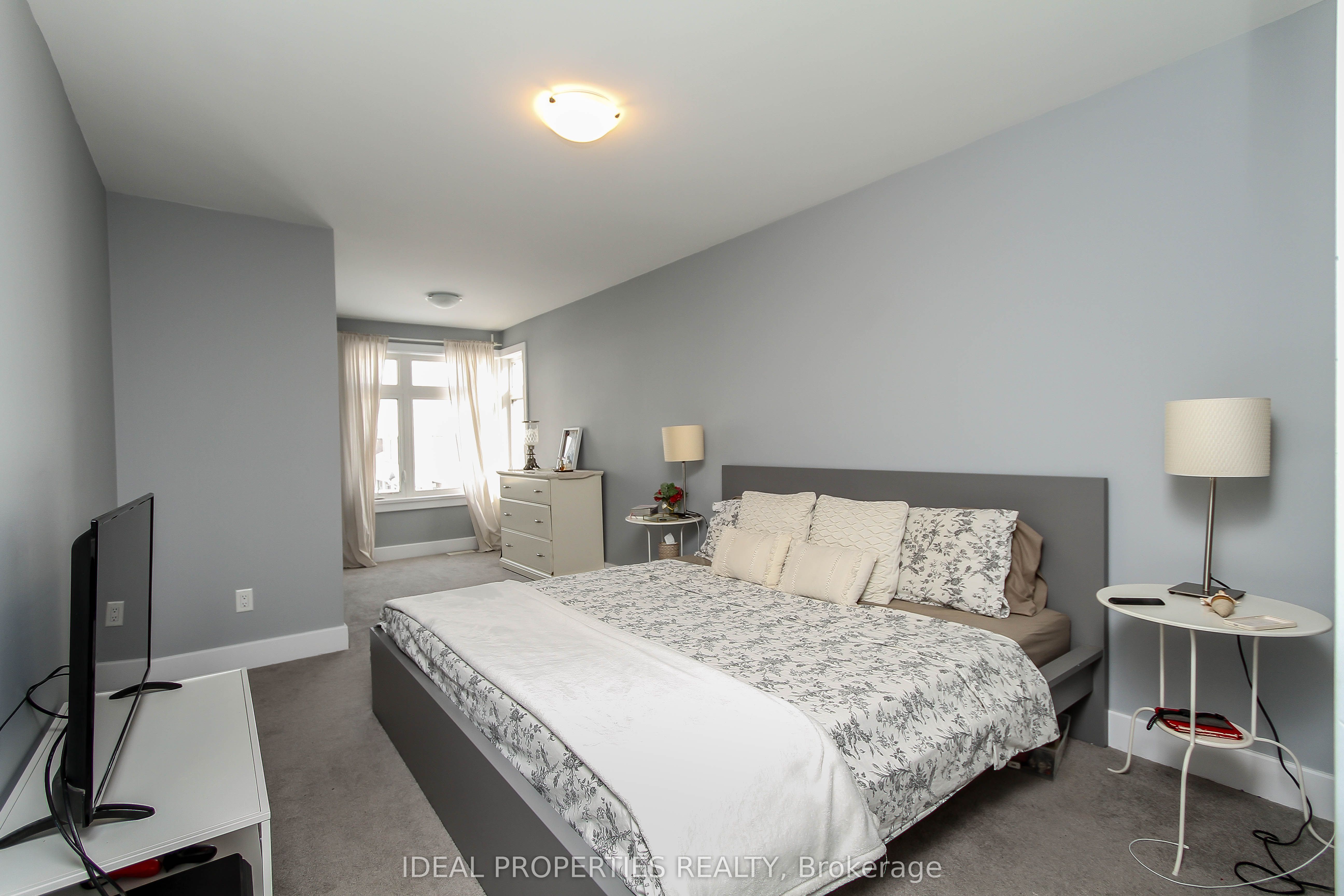 75 Antonakos Drive, Carleton Place, ON K7C 0L1