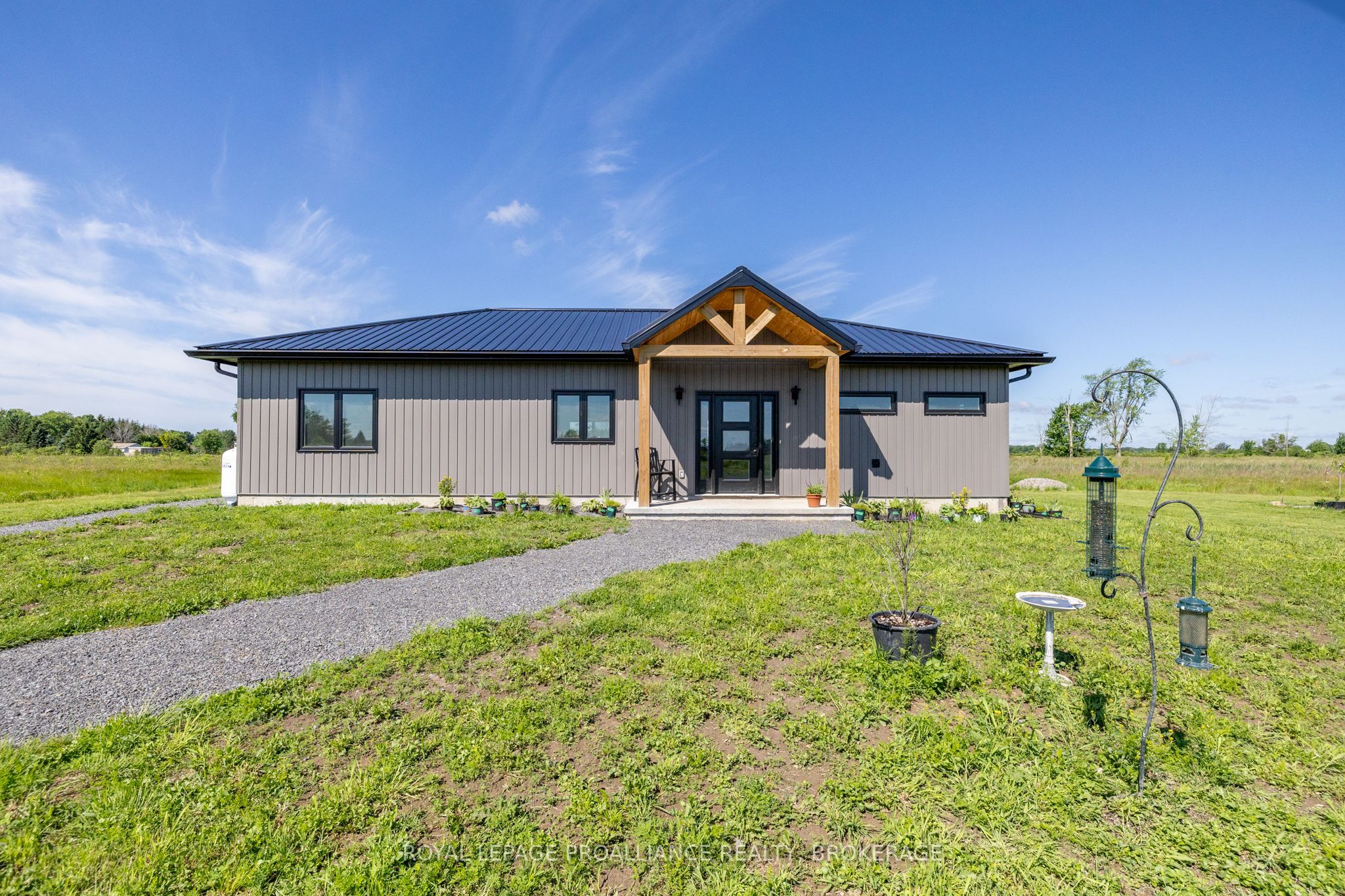 292 Kyes Road, Front of Leeds & Seeleys Bay, ON K0E 1L0 photo 3