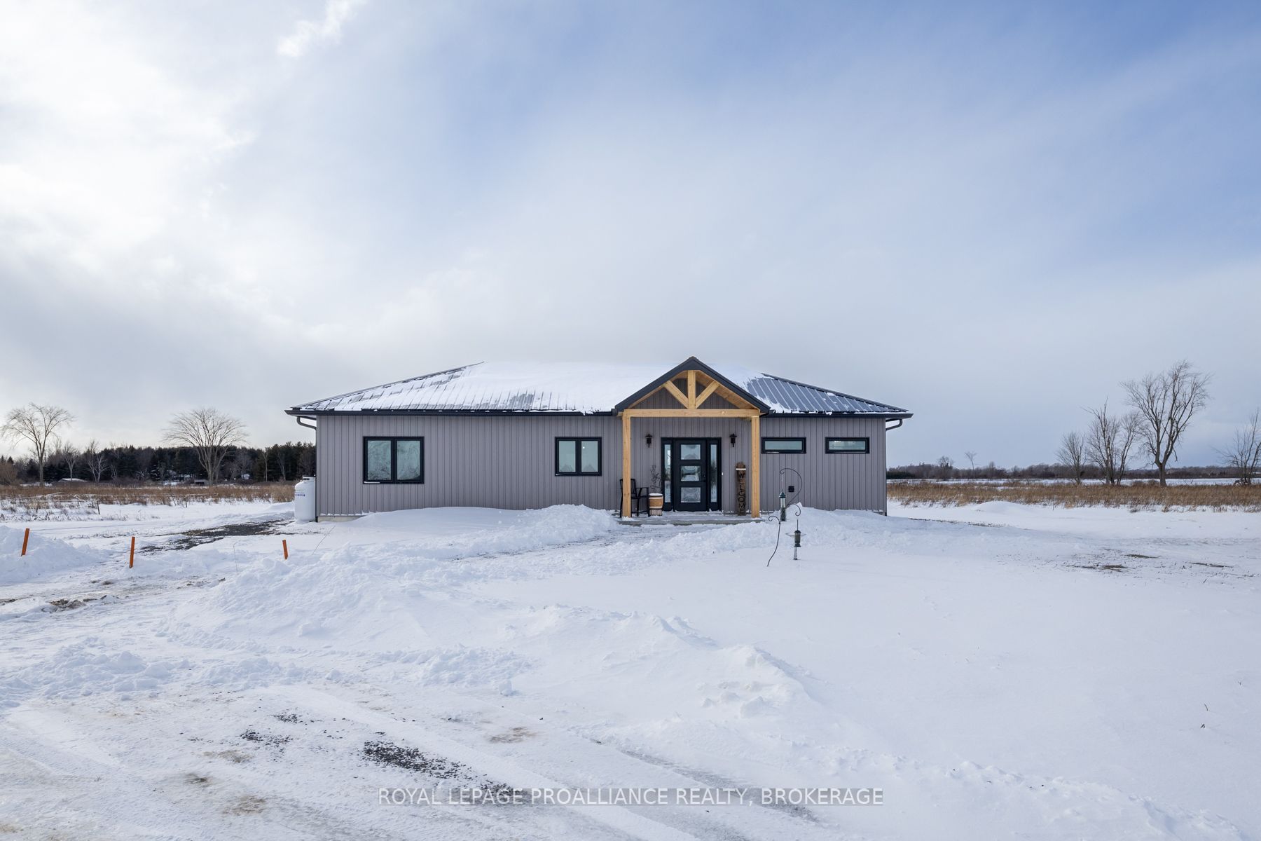 292 Kyes Road, Front of Leeds & Seeleys Bay, ON K0E 1L0 photo 5