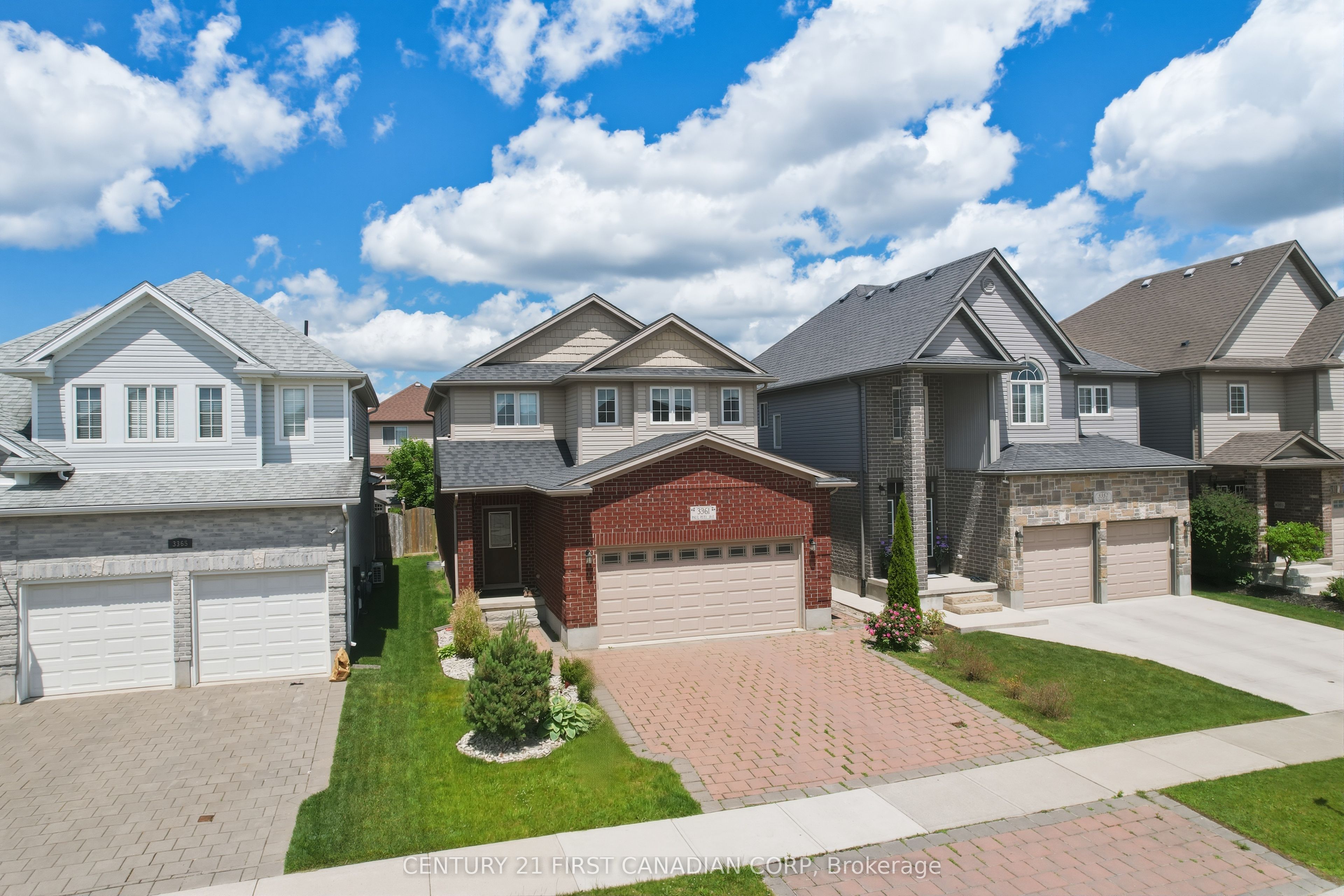 3361 Paulpeel Avenue, London South, ON N6L 0A4 photo 2