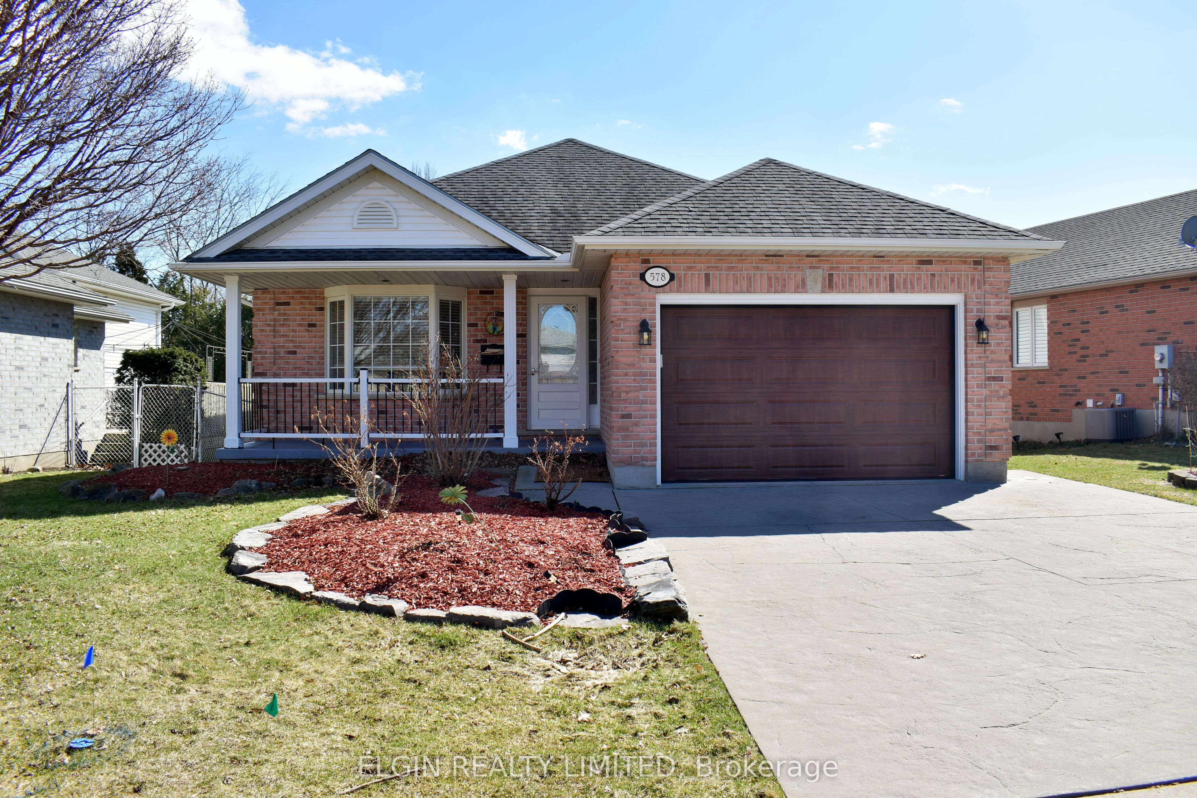 578 Wellington Street, St. Thomas, ON N5R 6E1 photo 2