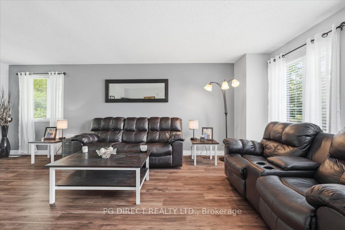 24 Wooler Road, Quinte West, ON K8V 4J5 photo 5