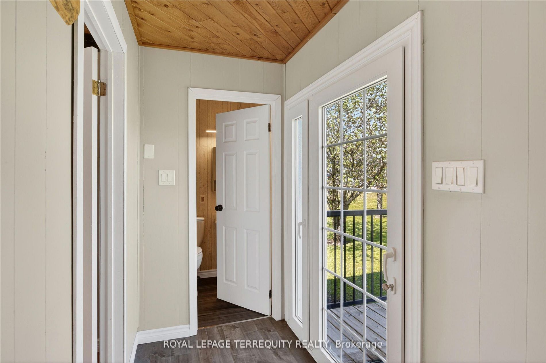 12 Concession Street A, Havelock-Belmont-Methuen, ON K0L 1Z0 photo 3