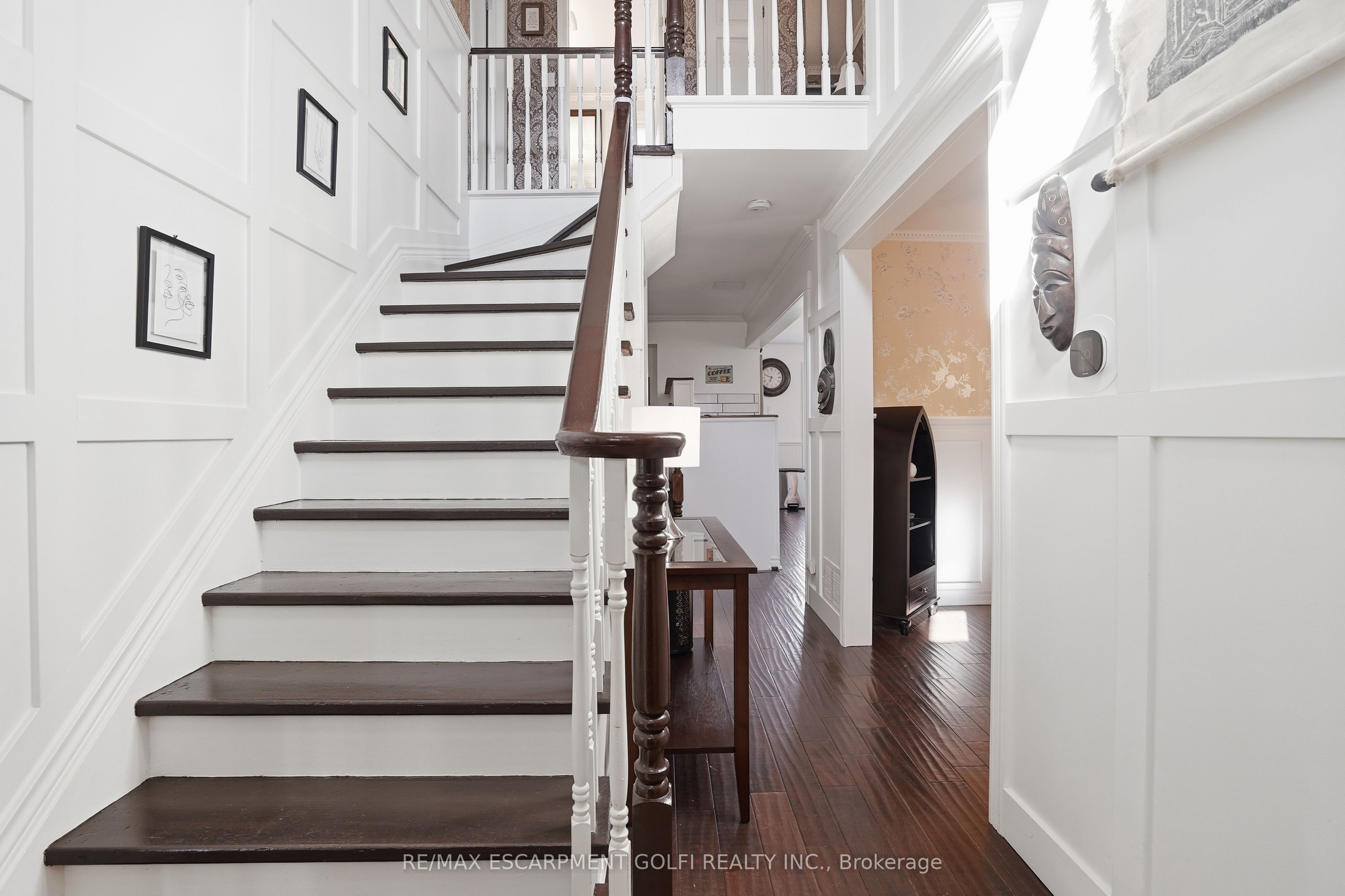 2 Hickory Court, Welland, ON L3C 6S9 photo 5