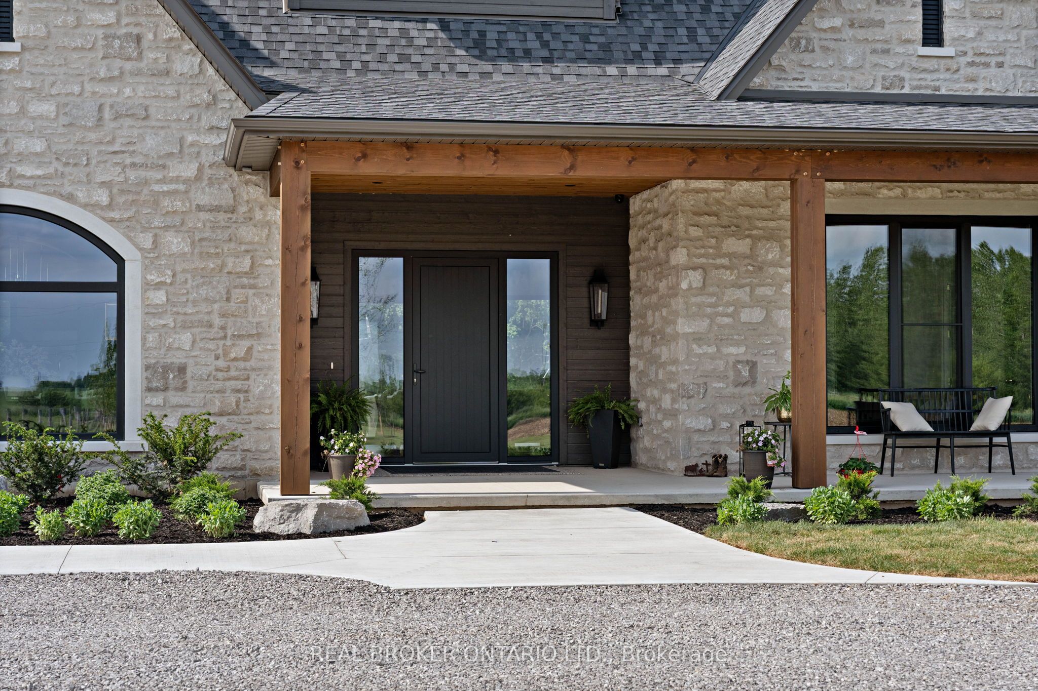 223853 Ostrander Road, South-West Oxford, ON N4G 4H1 photo 4