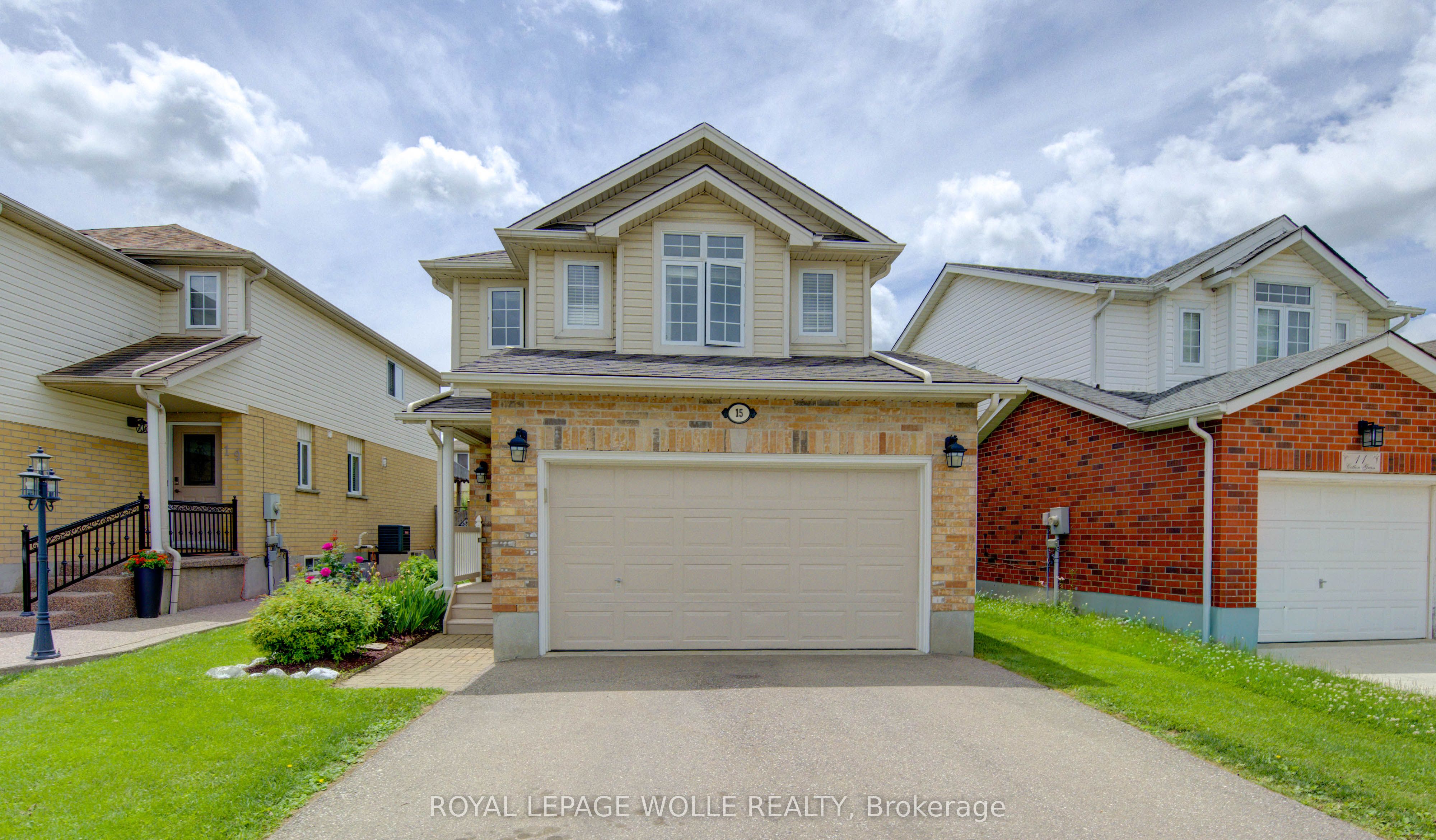 15 Cotton Grass Street, Kitchener, ON N2E 3T7