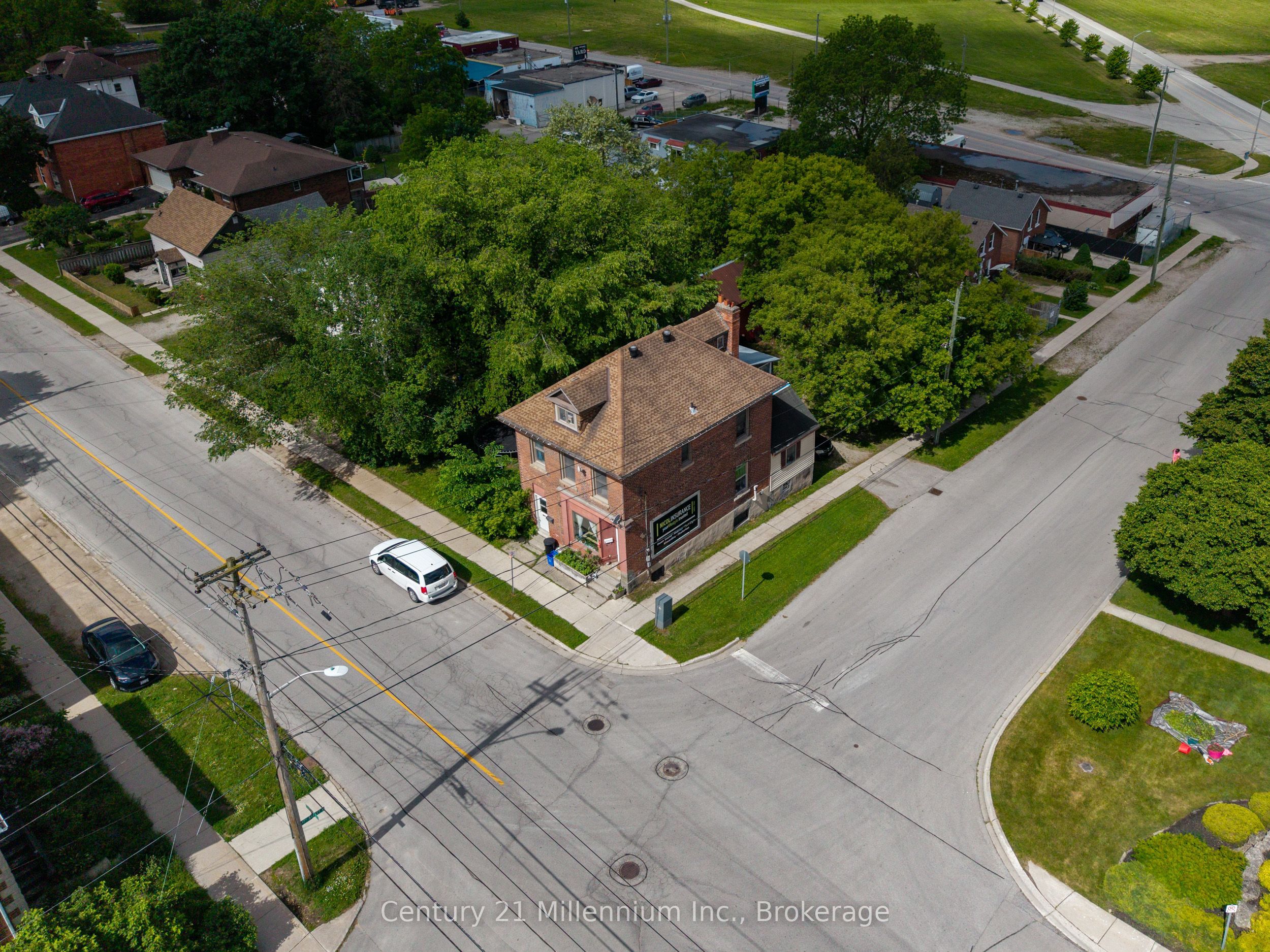 1700 3rd Avenue E, Owen Sound, ON N4K 2L9