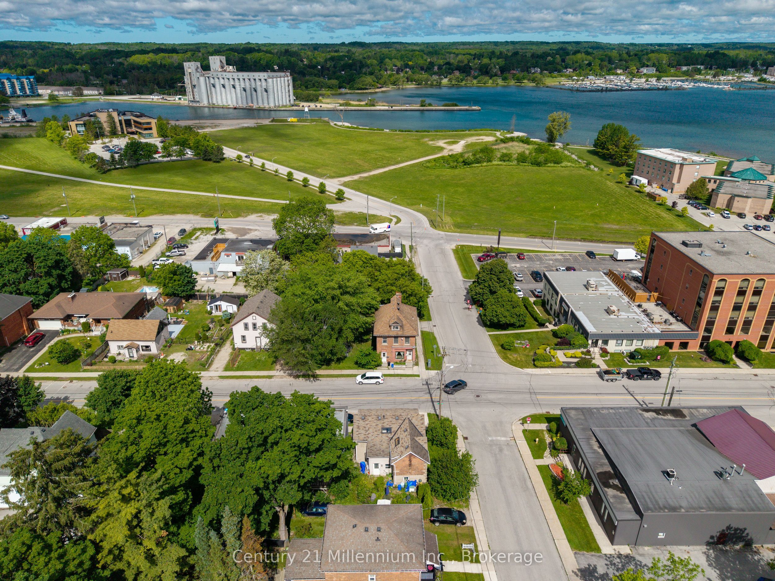 1700 3rd Avenue E, Owen Sound, ON N4K 2L9 photo 4
