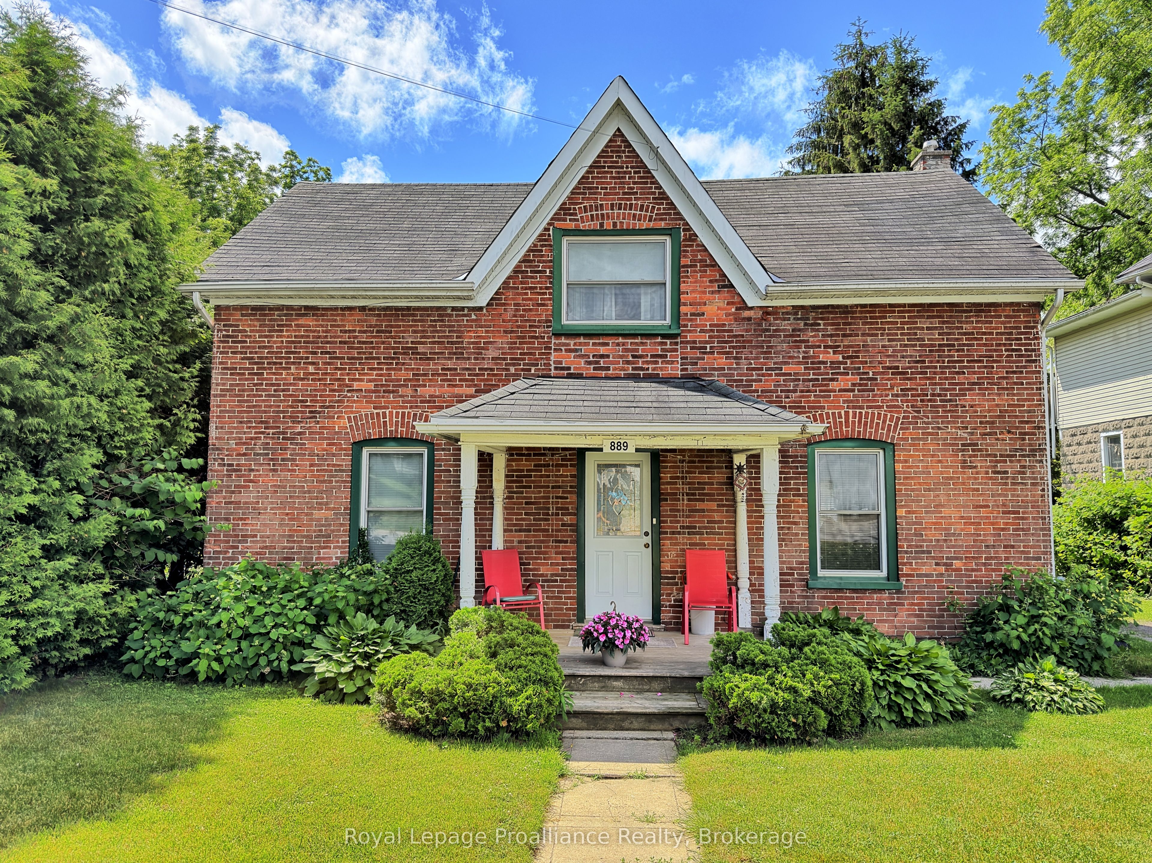 889 Smith Street, Brighton, ON K0K 1H0