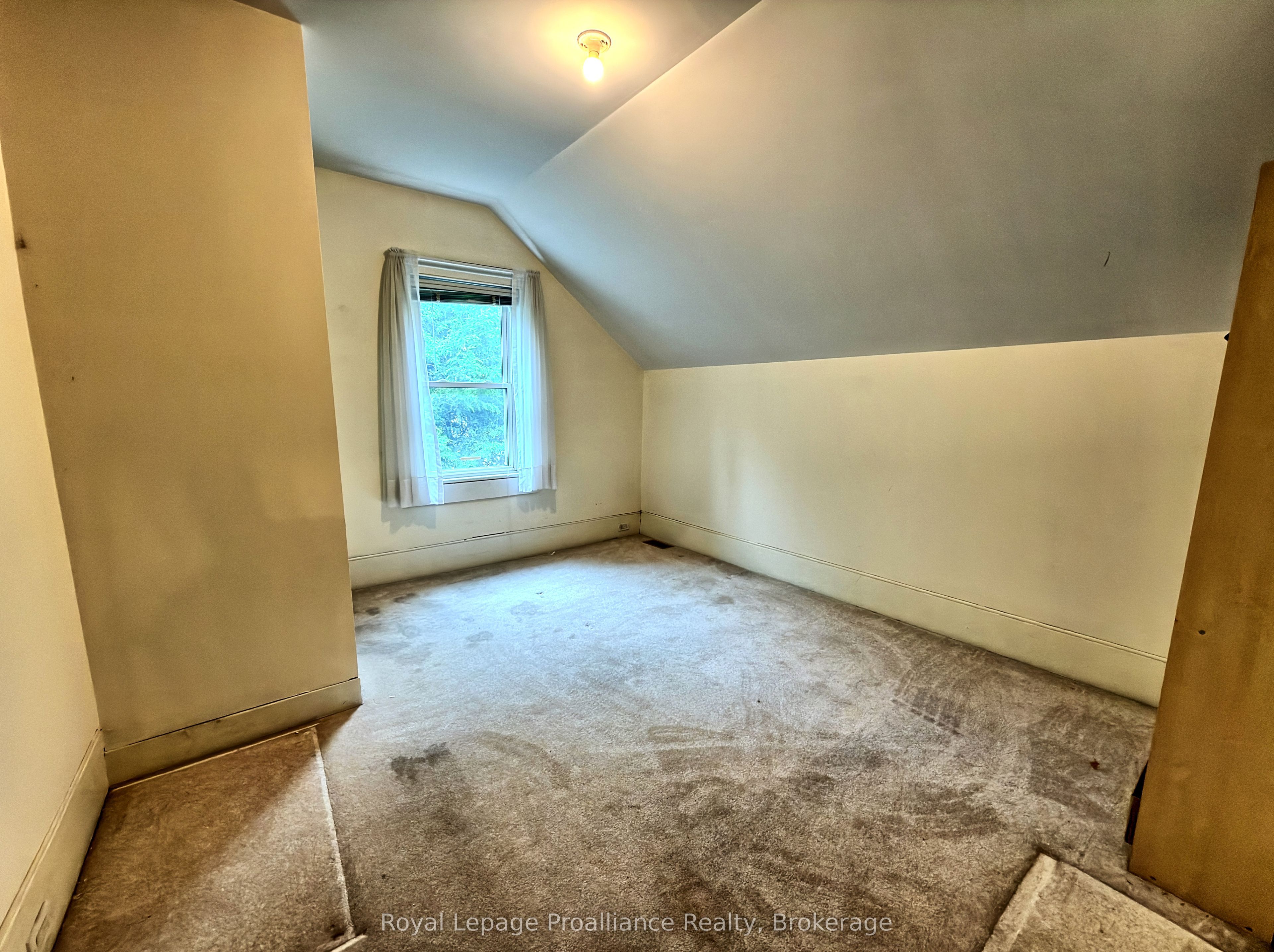 889 Smith Street, Brighton, ON K0K 1H0 photo 3