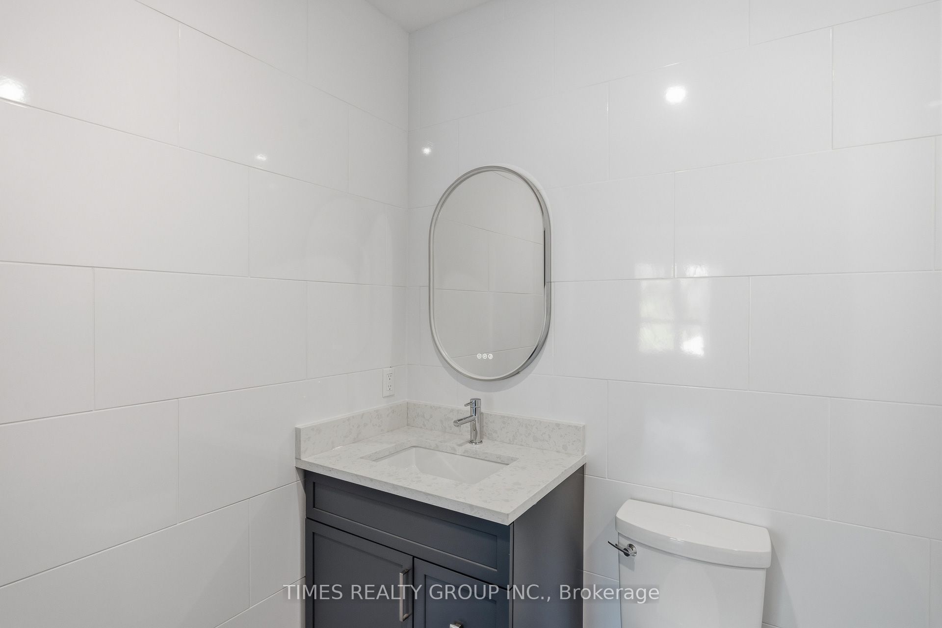 369 Hunter Street W 203, Peterborough, ON K9H 2M5 photo 4