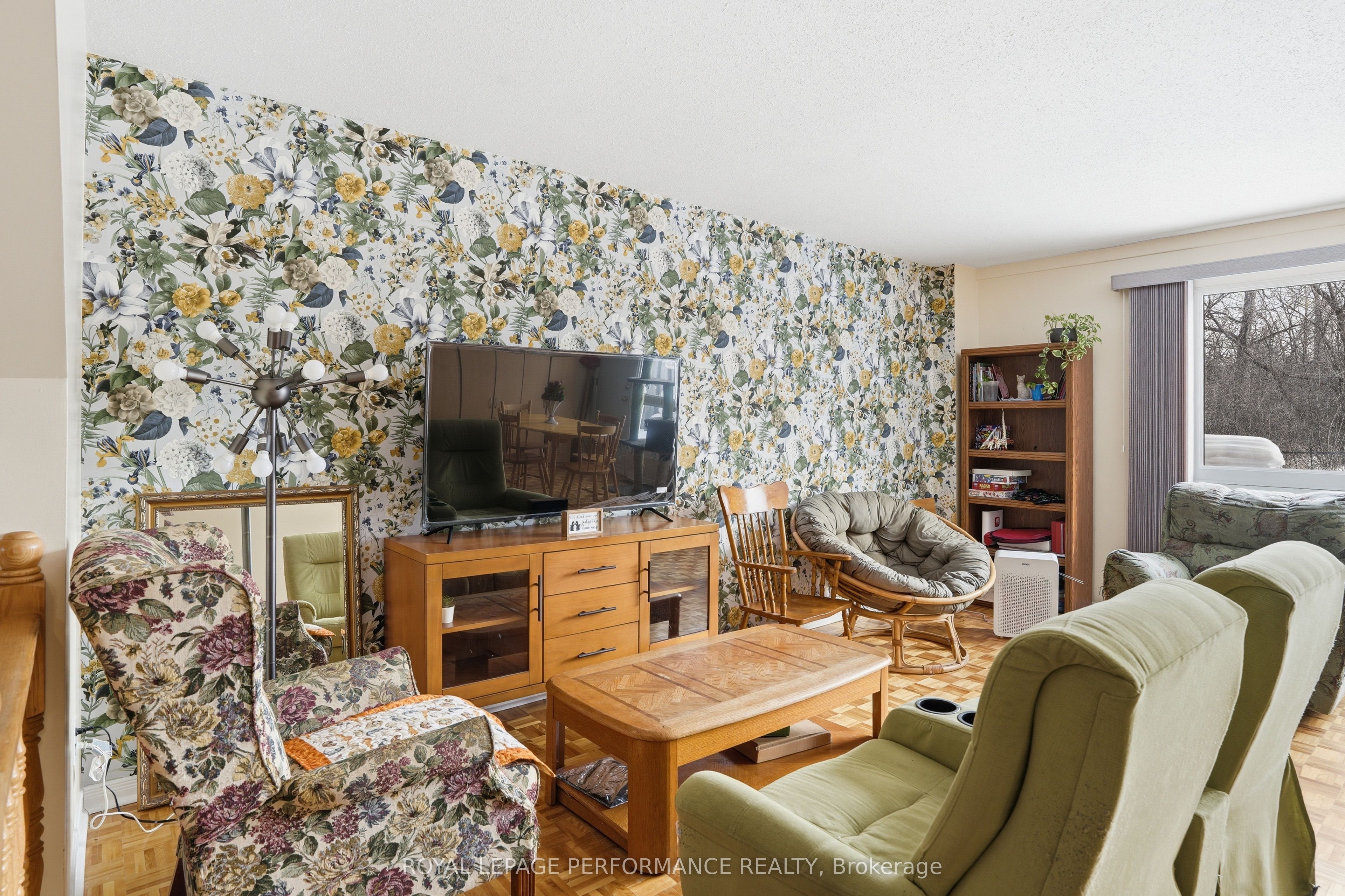 249 Romulus Private 94, Overbrook - Castleheights and Area, ON K1K 3Y2 photo 4