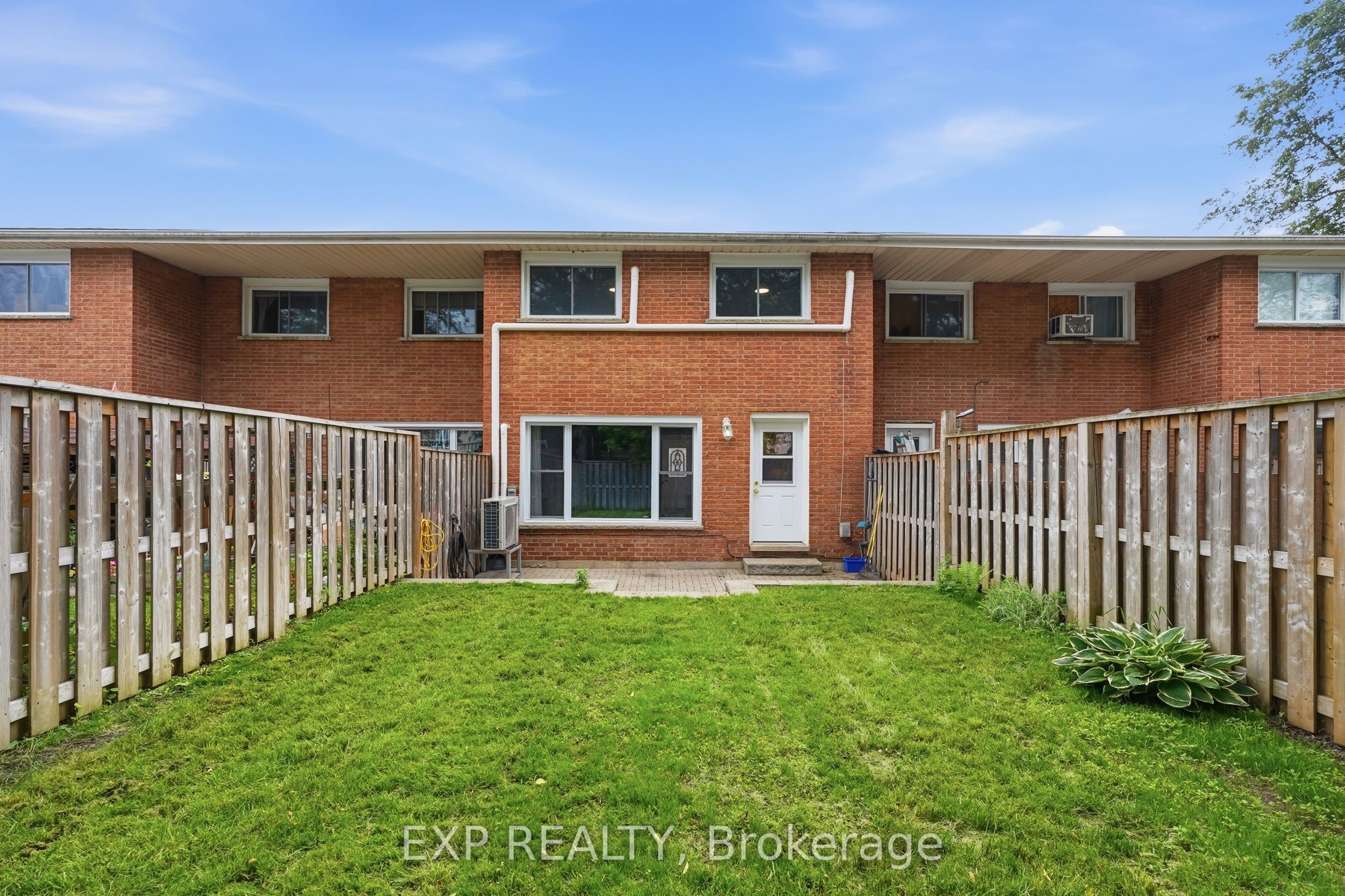 48 Windom Road i, Kitchener, ON N2A 2P4 photo 2